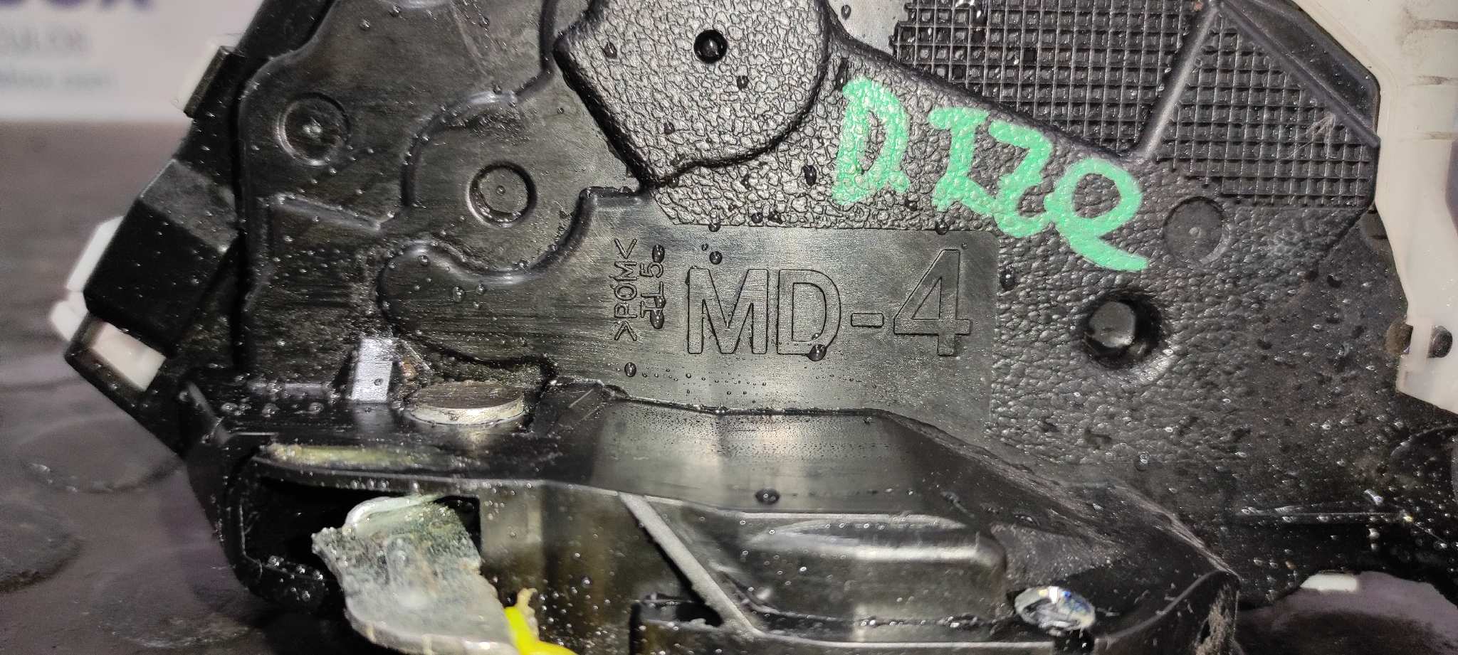 CERRADURA PUERTA DELANTERA IZQUIERDA TOYOTA PRIUS (NHW30) - vista 4