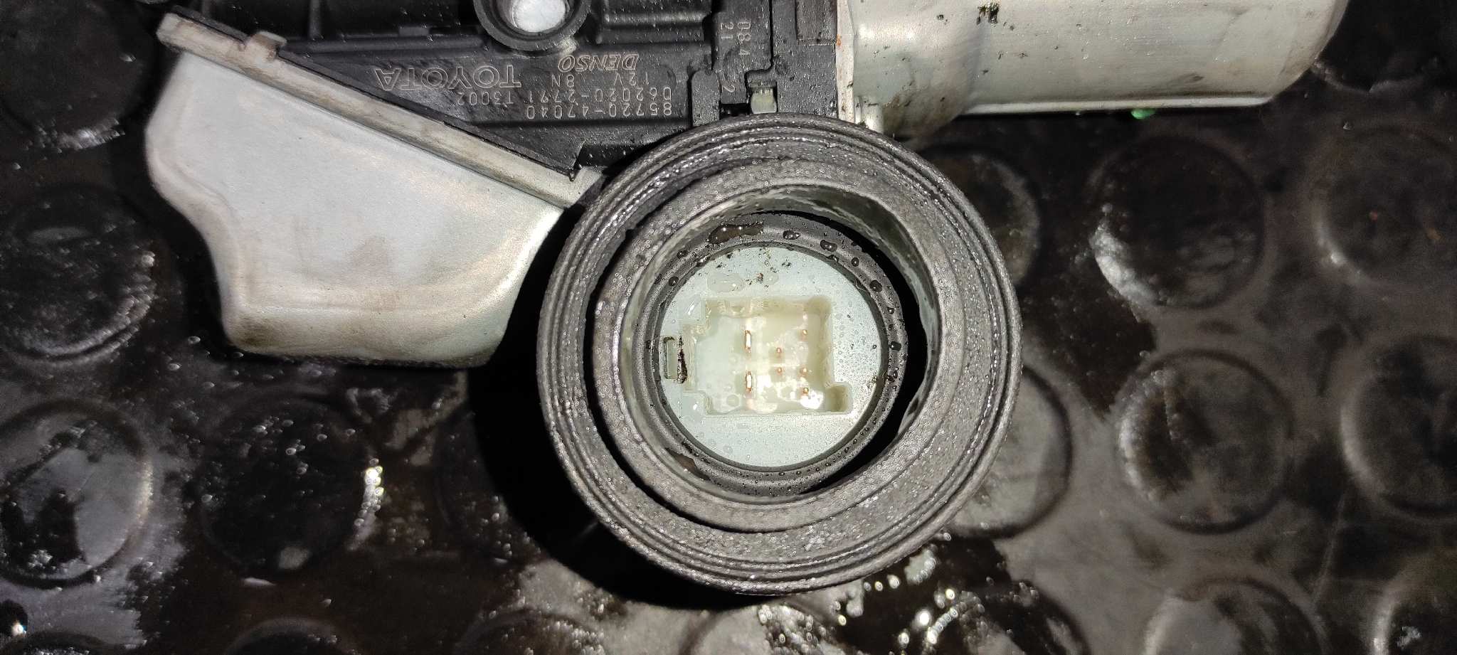 ELEVALUNAS DELANTERO IZQUIERDO TOYOTA PRIUS (NHW30) - vista 4