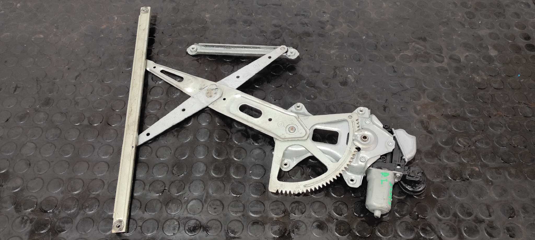 ELEVALUNAS DELANTERO IZQUIERDO TOYOTA PRIUS (NHW30) - vista 5