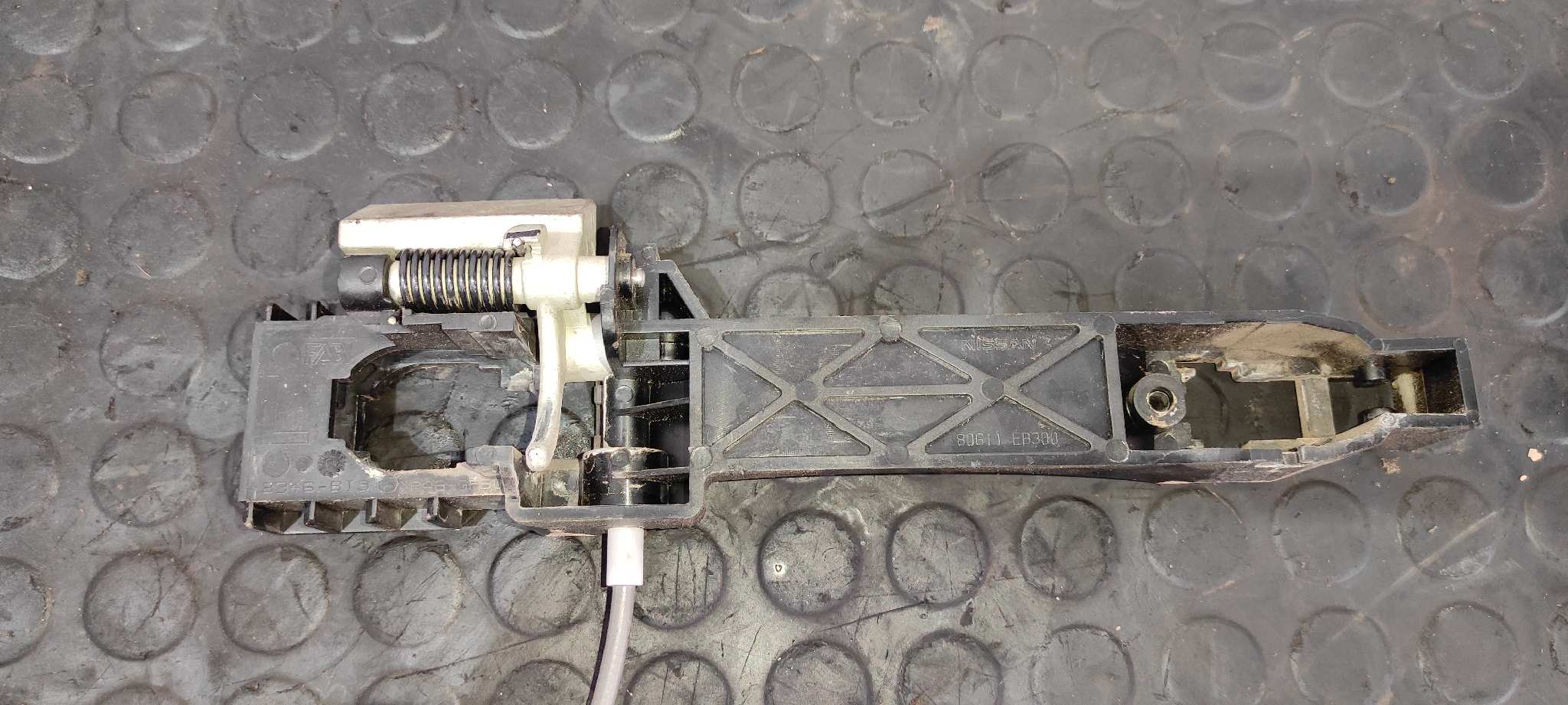 CERRADURA PUERTA TRASERA IZQUIERDA NISSAN QASHQAI (J10) - vista 6