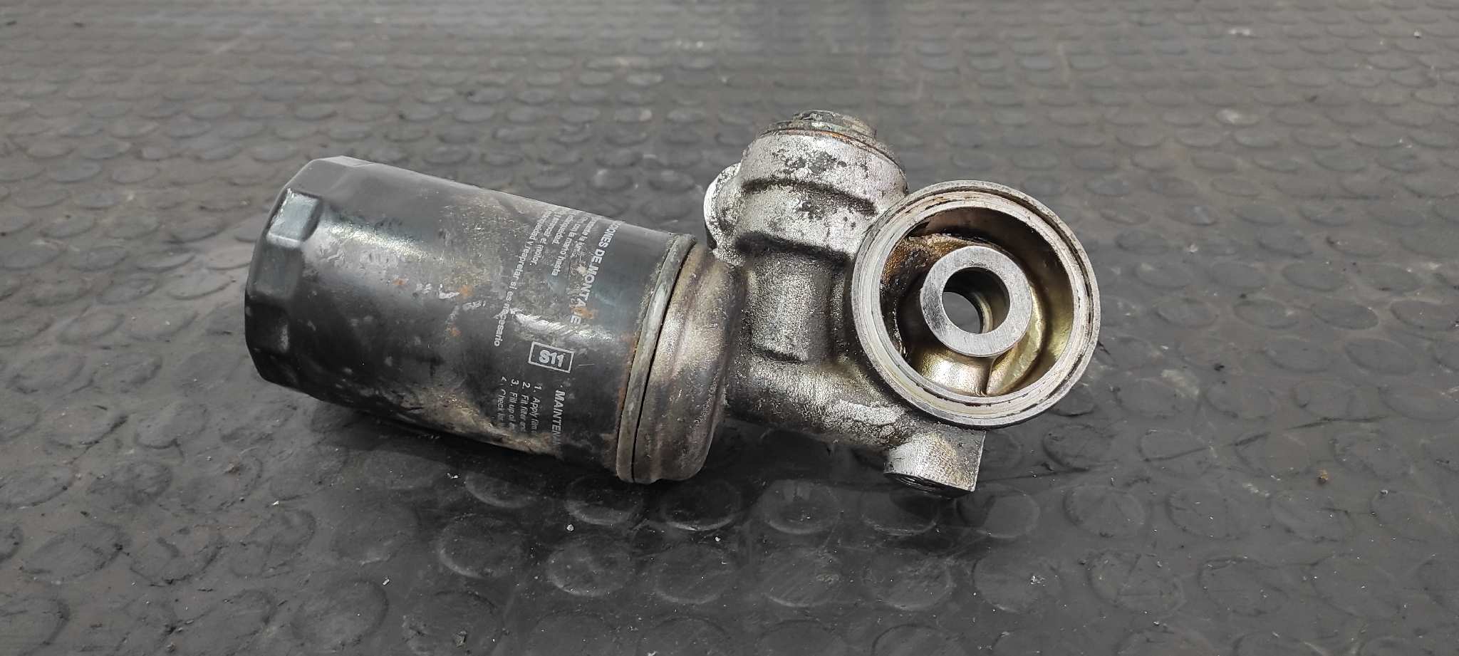 SOPORTE FILTRO ACEITE PORSCHE 924 2.0