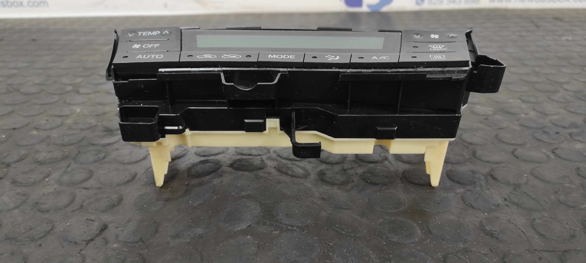 MANDO CLIMATIZADOR TOYOTA PRIUS (NHW30) - vista 9