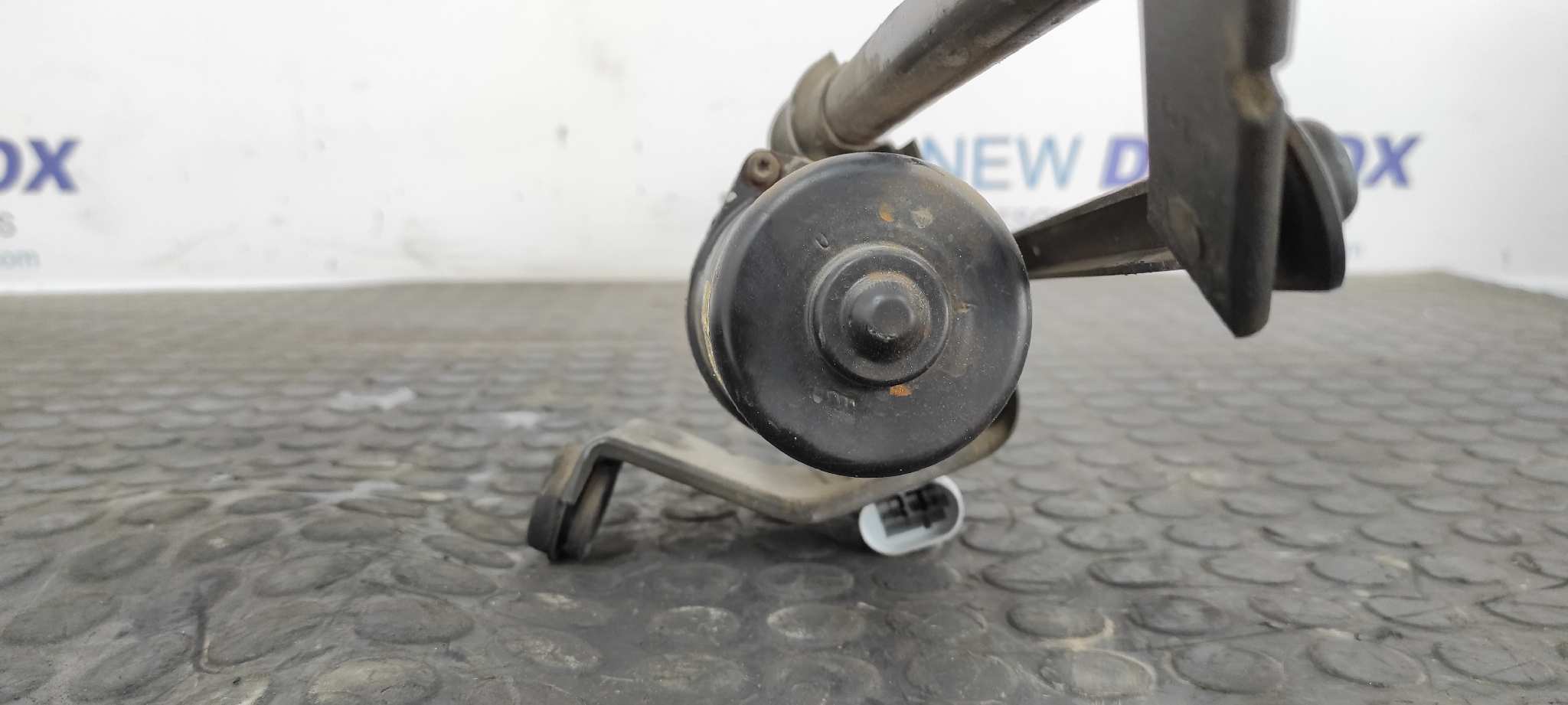 MOTOR LIMPIA DELANTERO RENAULT MASTER DOBLE CABINE, CAJA ABIERTA/CHASIS - vista 6