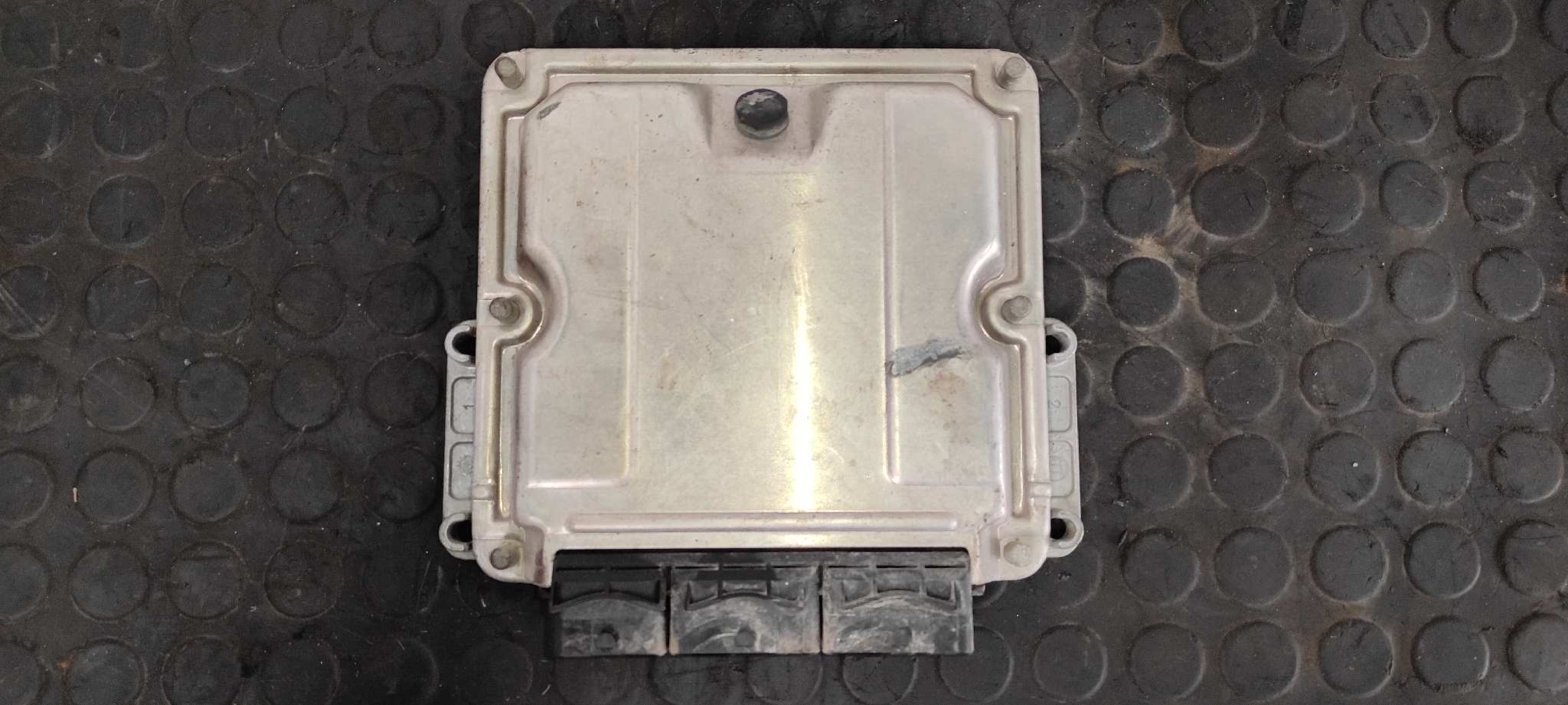 CENTRALITA MOTOR UCE RENAULT MASTER DOBLE CABINE, CAJA ABIERTA/CHASIS - vista 2