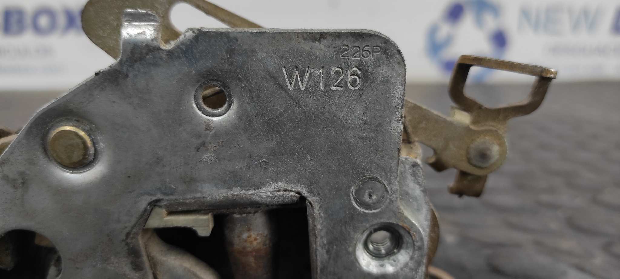 CERRADURA PUERTA DELANTERA IZQUIERDA MERCEDES-BENZ CLASE S (W126) BERLINA+COUPE - vista 5