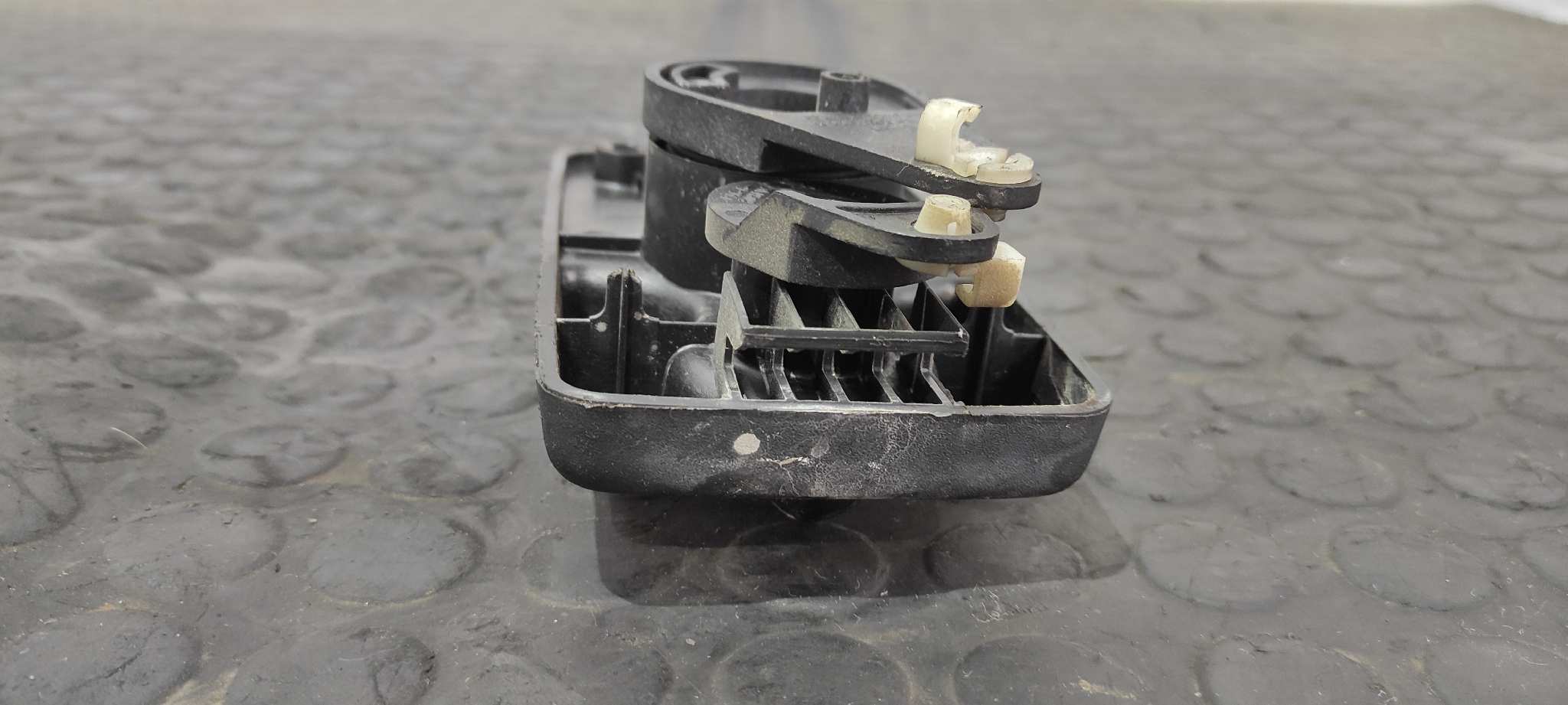 MANETA INTERIOR LATERAL DERECHA RENAULT MASTER DOBLE CABINE, CAJA ABIERTA/CHASIS - vista 5