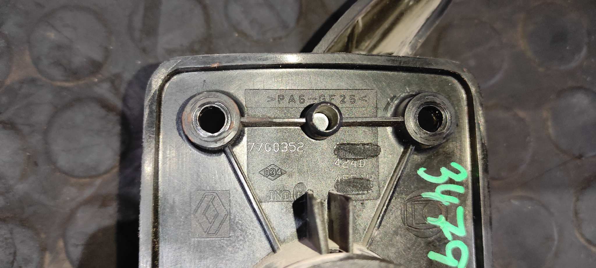 MANETA INTERIOR LATERAL DERECHA RENAULT MASTER DOBLE CABINE, CAJA ABIERTA/CHASIS - vista 6