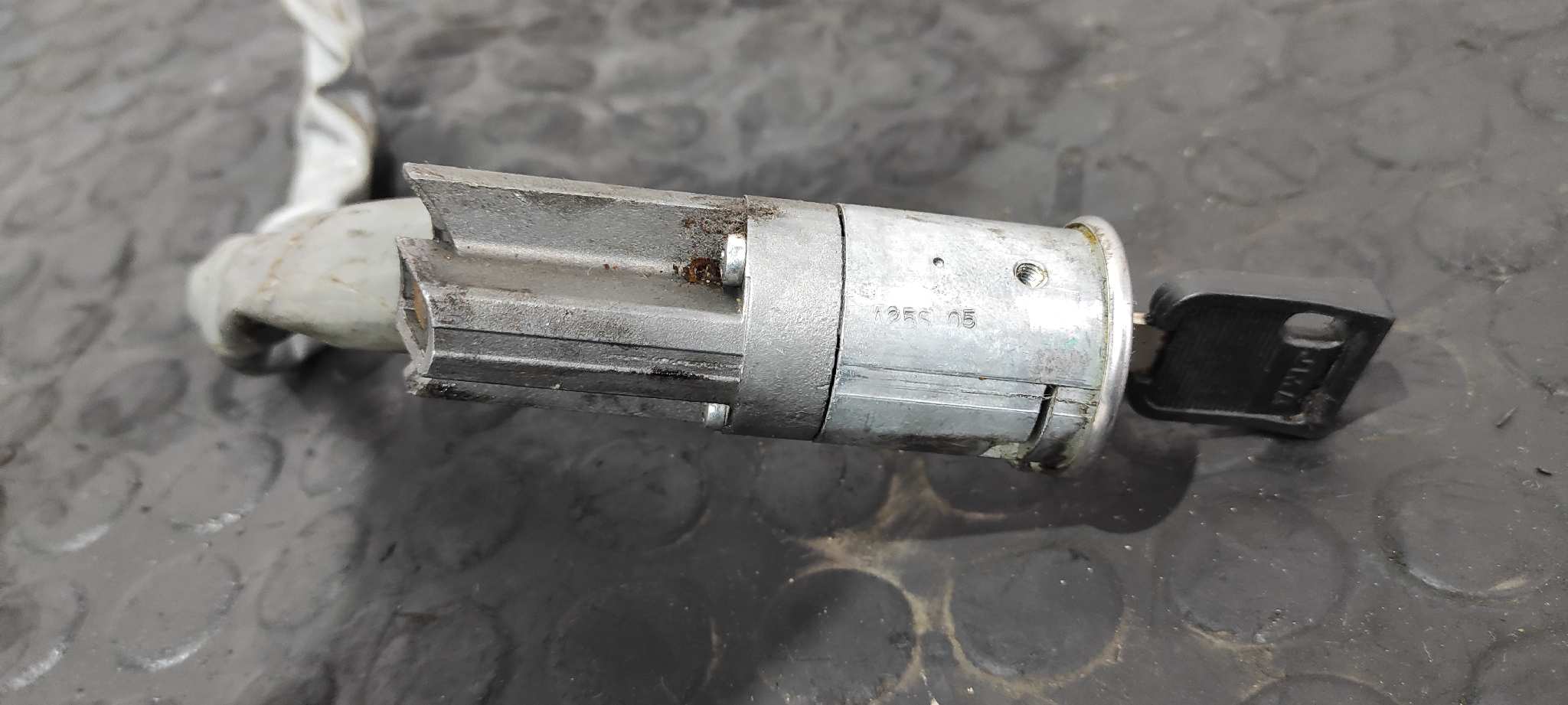 CONMUTADOR DE ARRANQUE PEUGEOT 205 BERLINA - vista 2