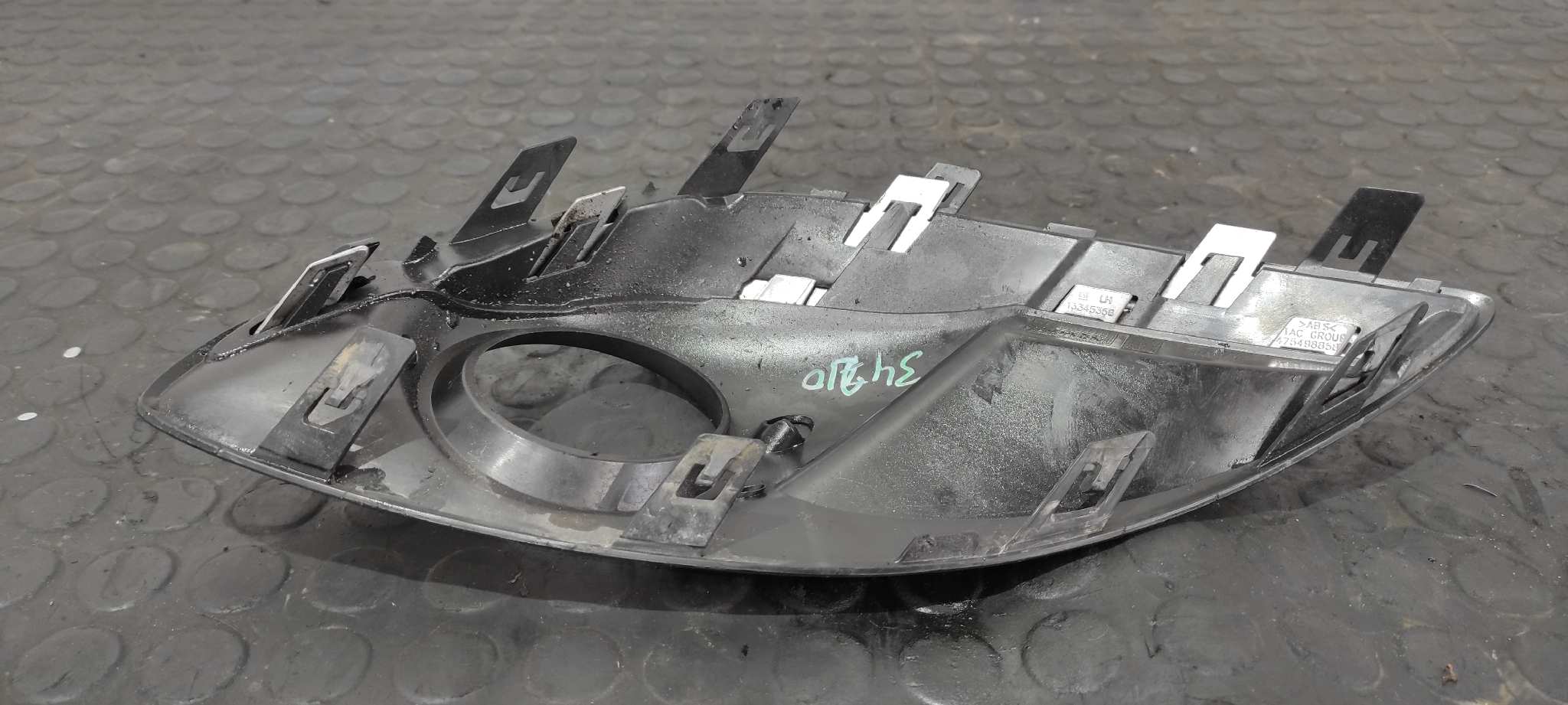 REJILLA PARAGOLPES IZQUIERDA OPEL CORSA D - vista 5