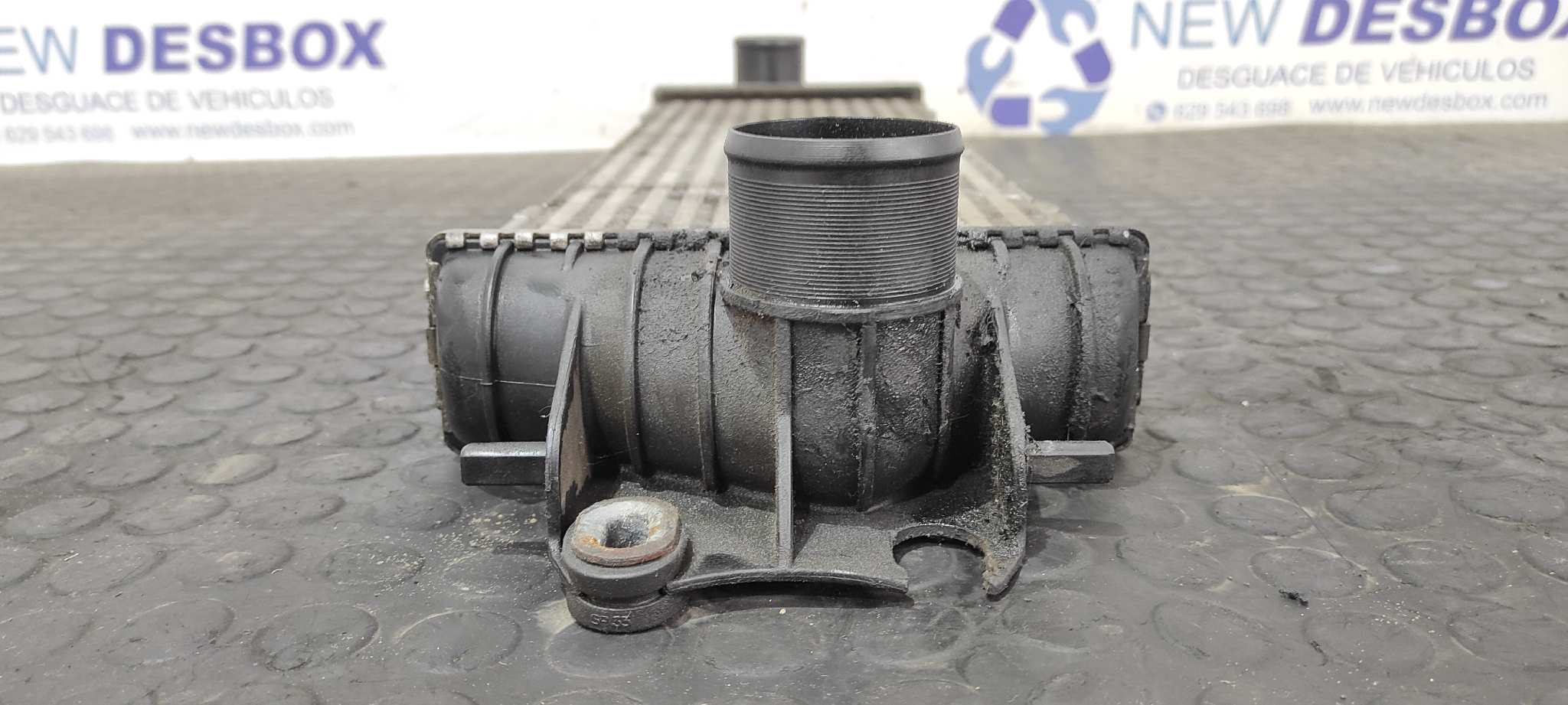 INTERCOOLER RENAULT TRAFIC COMBI (AB 4.01) - vista 5