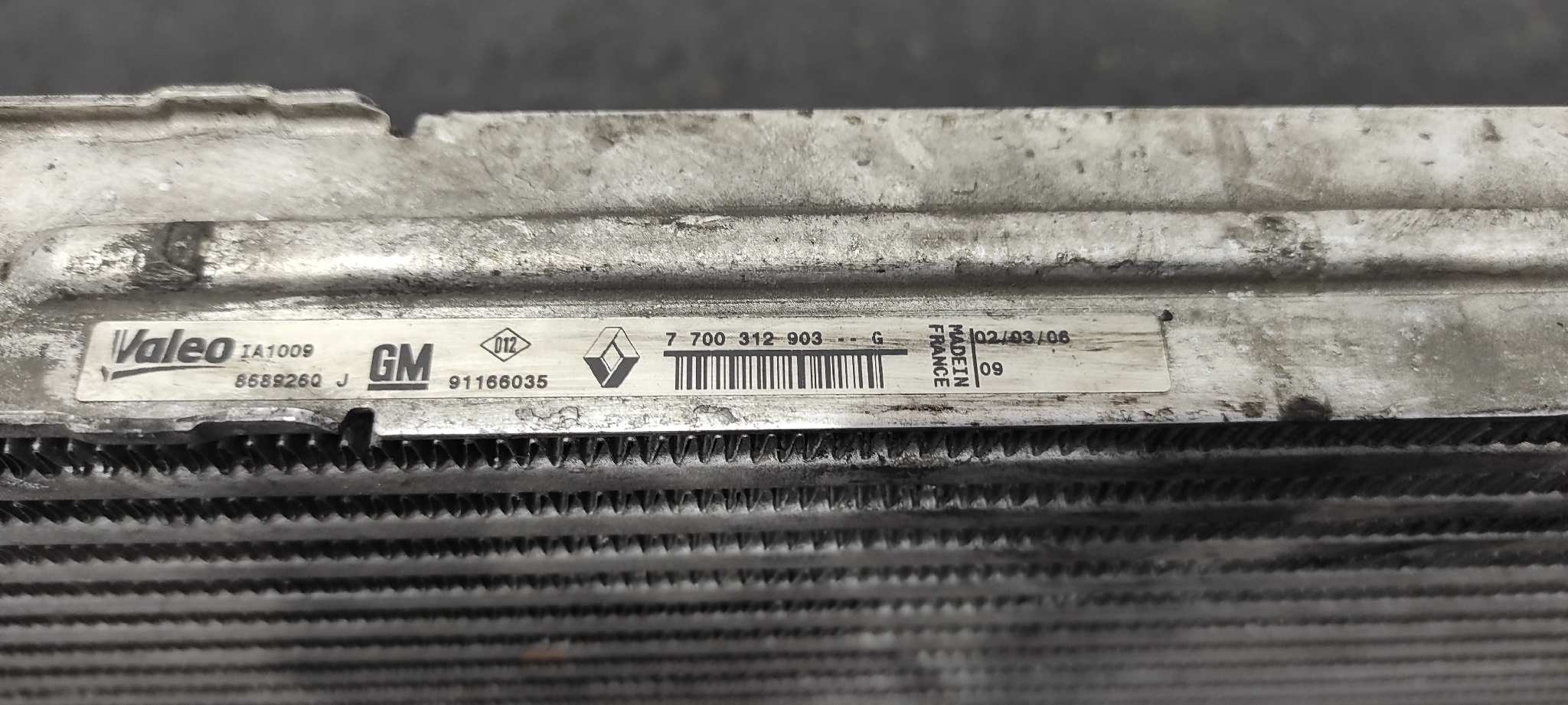 INTERCOOLER RENAULT TRAFIC COMBI (AB 4.01) - vista 4