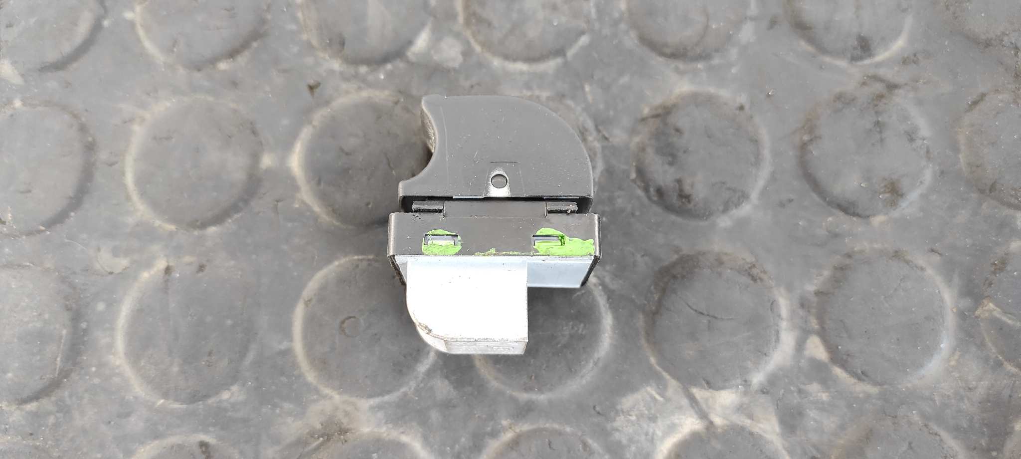 MANDO ELEVALUNAS DELANTERO DERECHO AUDI A3 (8P) - vista 3