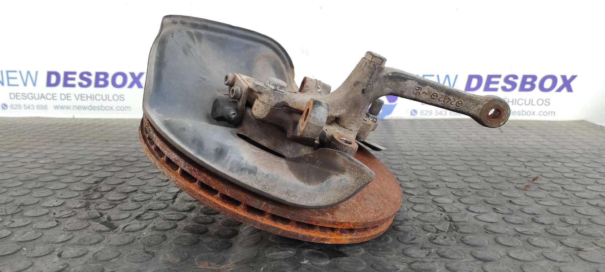 MANGUETA DELANTERA IZQUIERDA MERCEDES-BENZ CLASE E (W124) BERLINA - vista 3