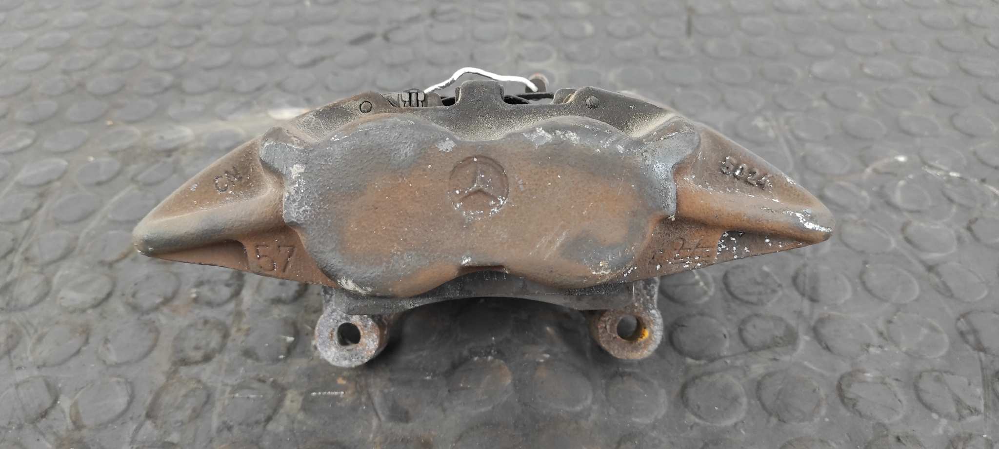 PINZA DE FRENO DELANTERA IZQUIERDA MERCEDES-BENZ CLASE E (W124) BERLINA - vista 6