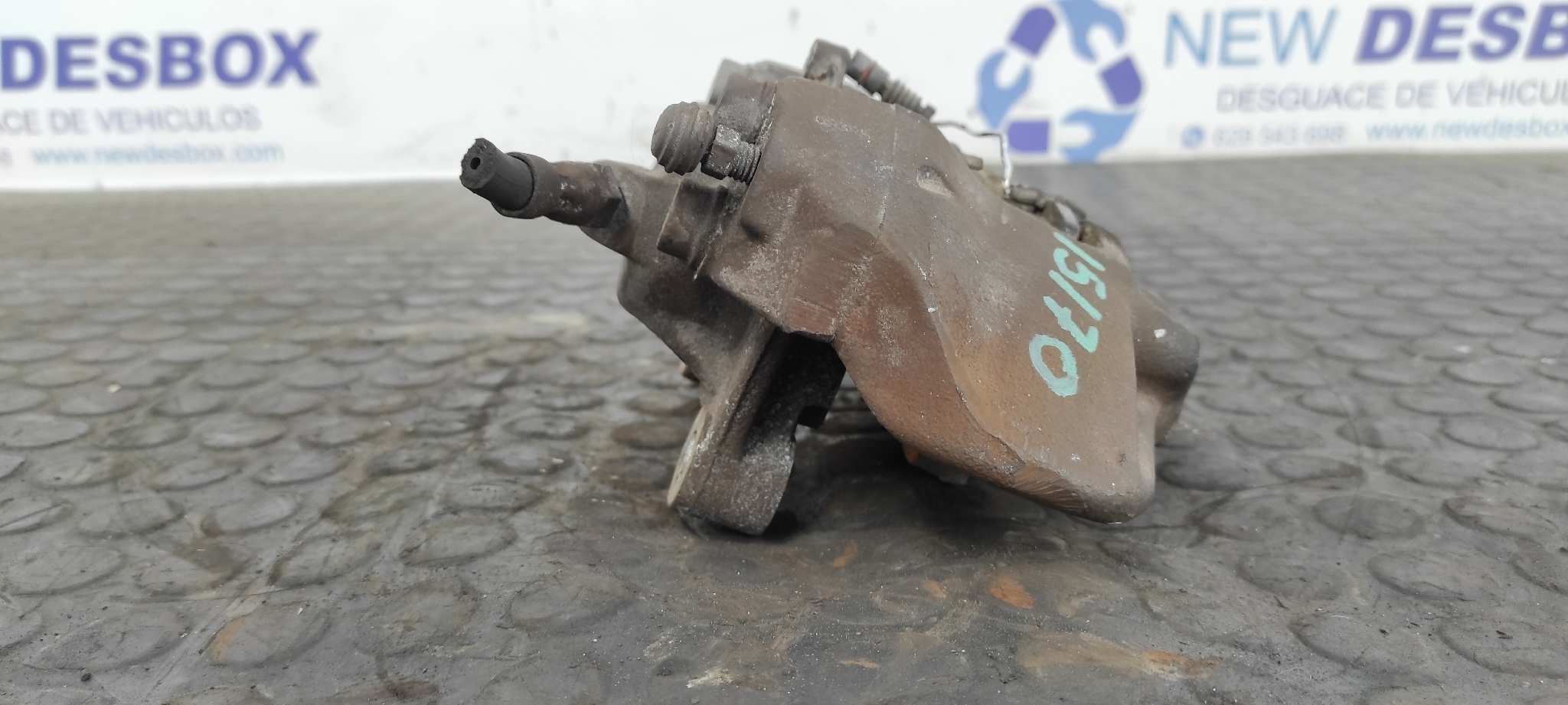 PINZA DE FRENO DELANTERA IZQUIERDA MERCEDES-BENZ CLASE E (W124) BERLINA - vista 3