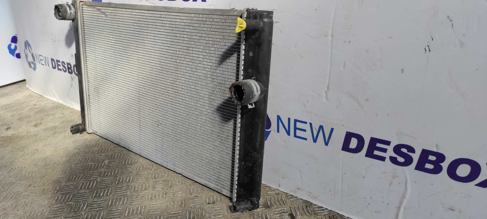 RADIADOR AGUA TOYOTA PRIUS (NHW30) - vista 4