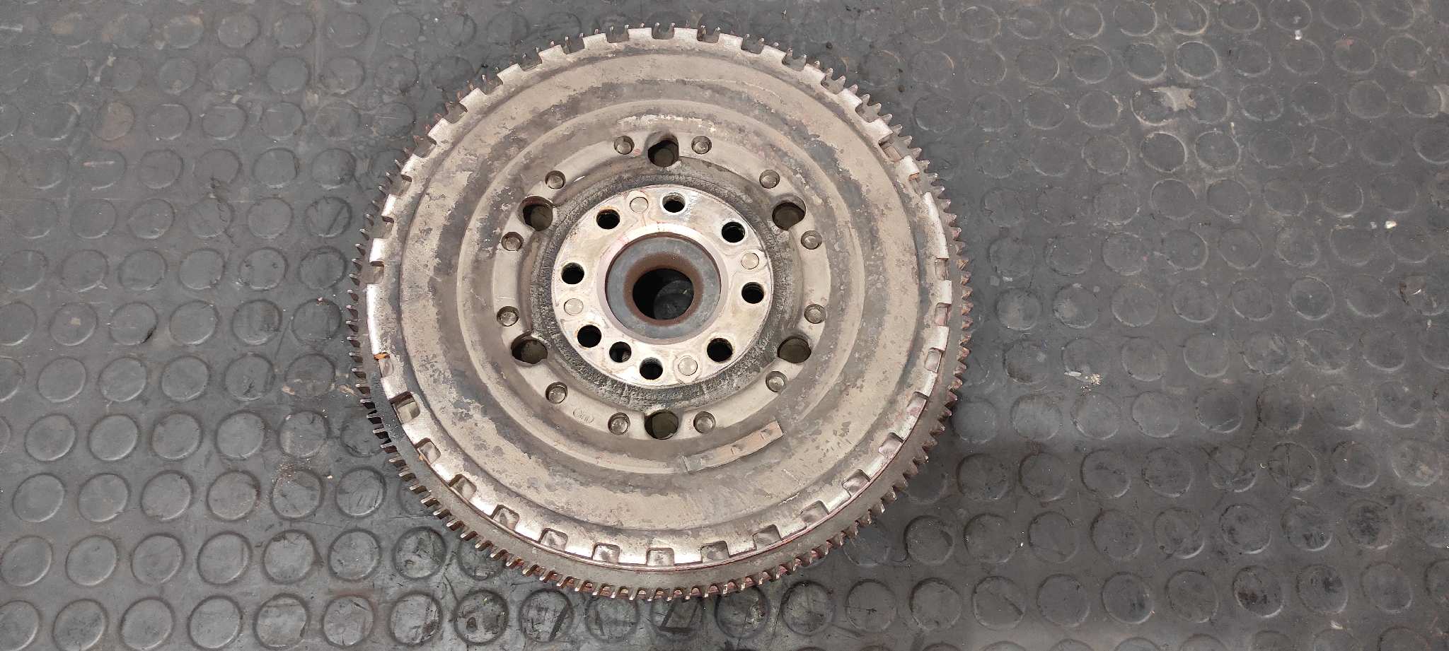 VOLANTE MOTOR BIMASA FORD TRANSIT CAJA CERRADA, CORTA (FY) (2000 =>) - vista 2