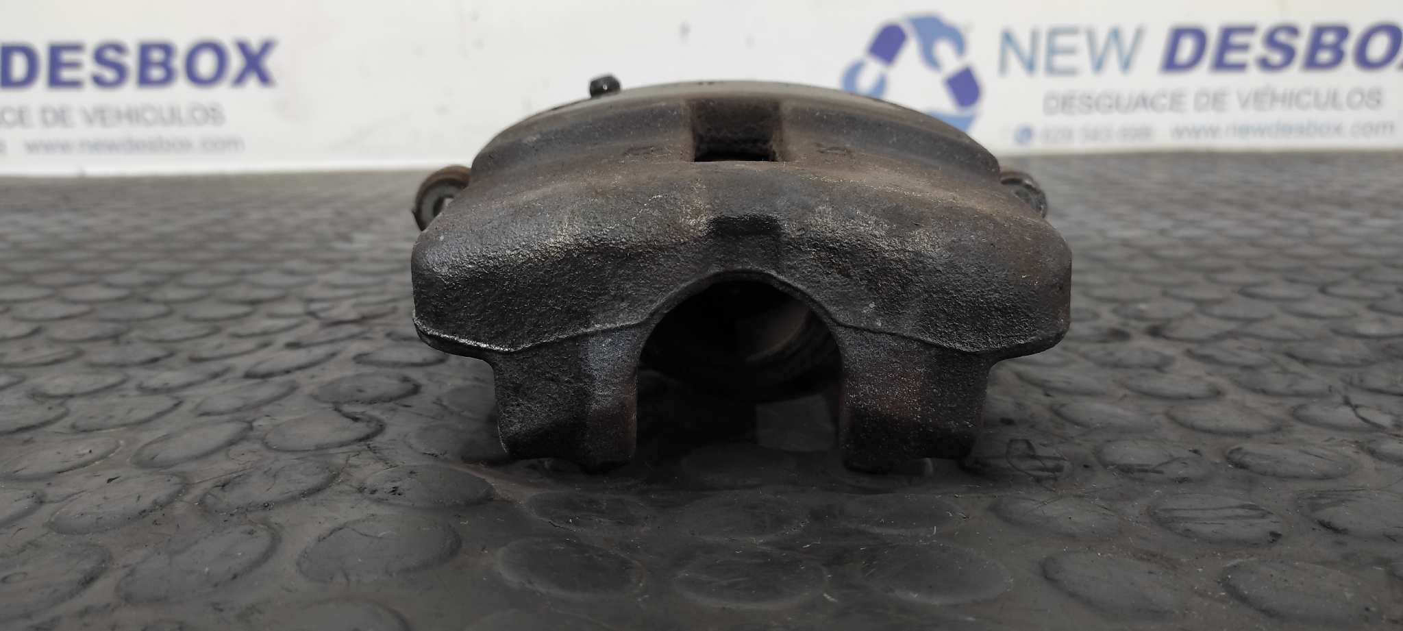 PINZA DE FRENO DELANTERA DERECHA CHRYSLER PT CRUISER (PT) - vista 4