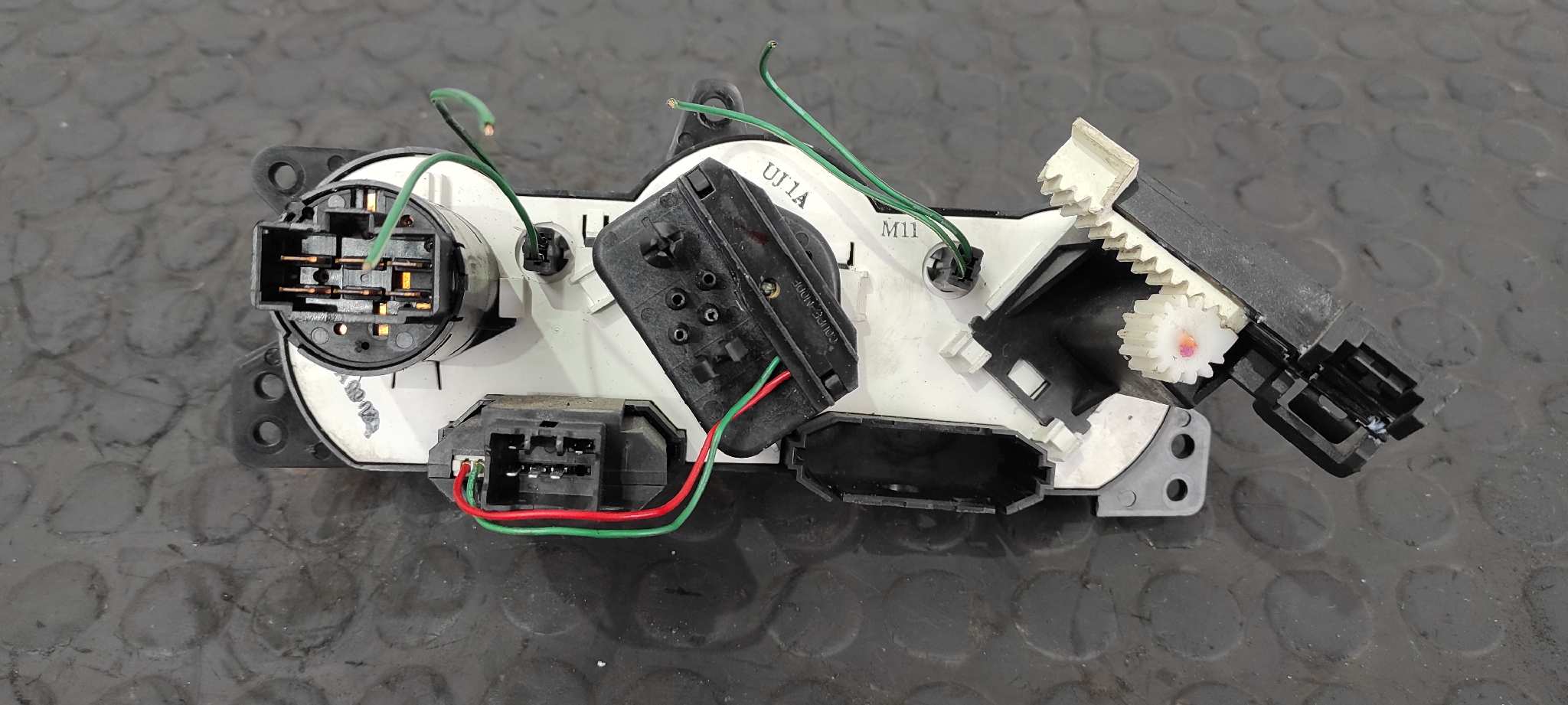 MANDO CALEFACCION / AIRE ACONDICIONADO HYUNDAI COUPE (J2) - vista 6