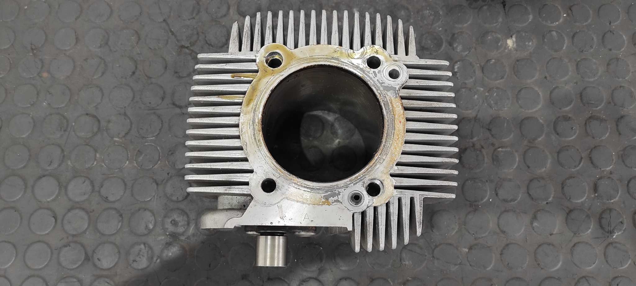 CULATA DUCATI MONSTER 796 - vista 3