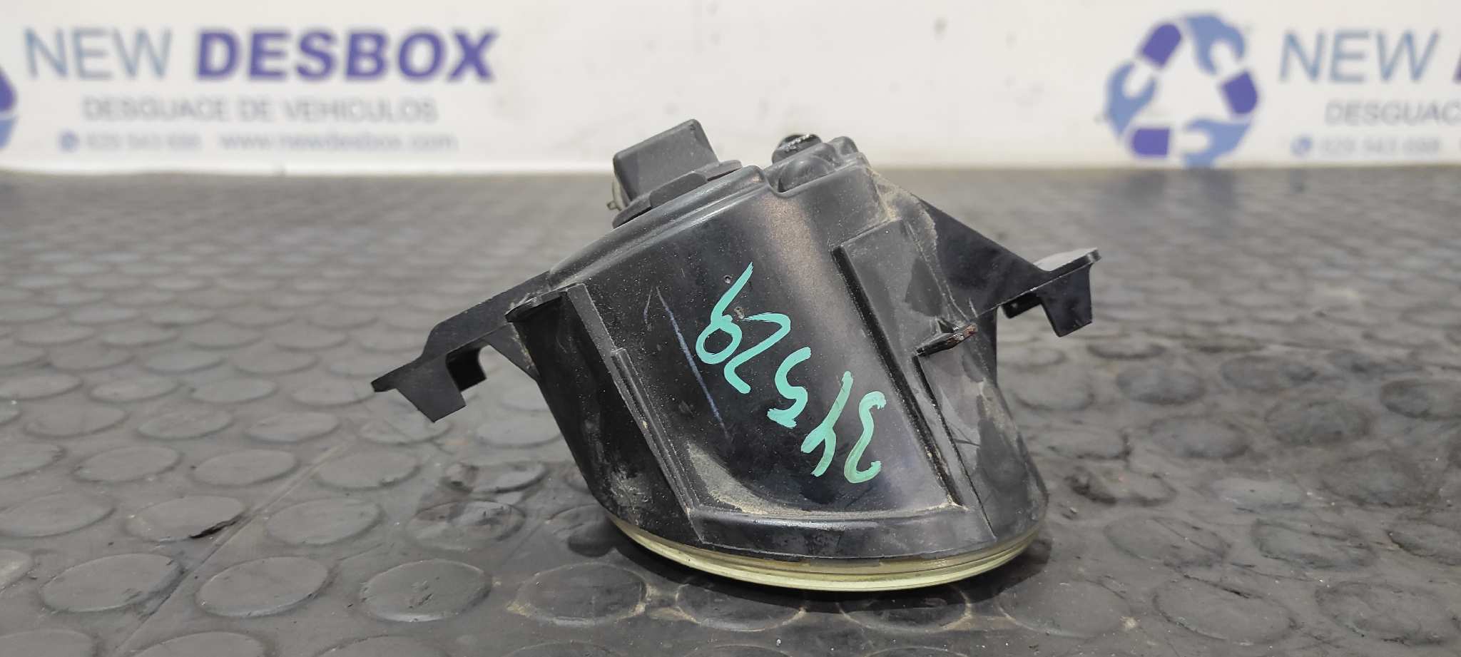 FARO ANTINIEBLA DERECHO RENAULT GRAND MODUS - vista 4