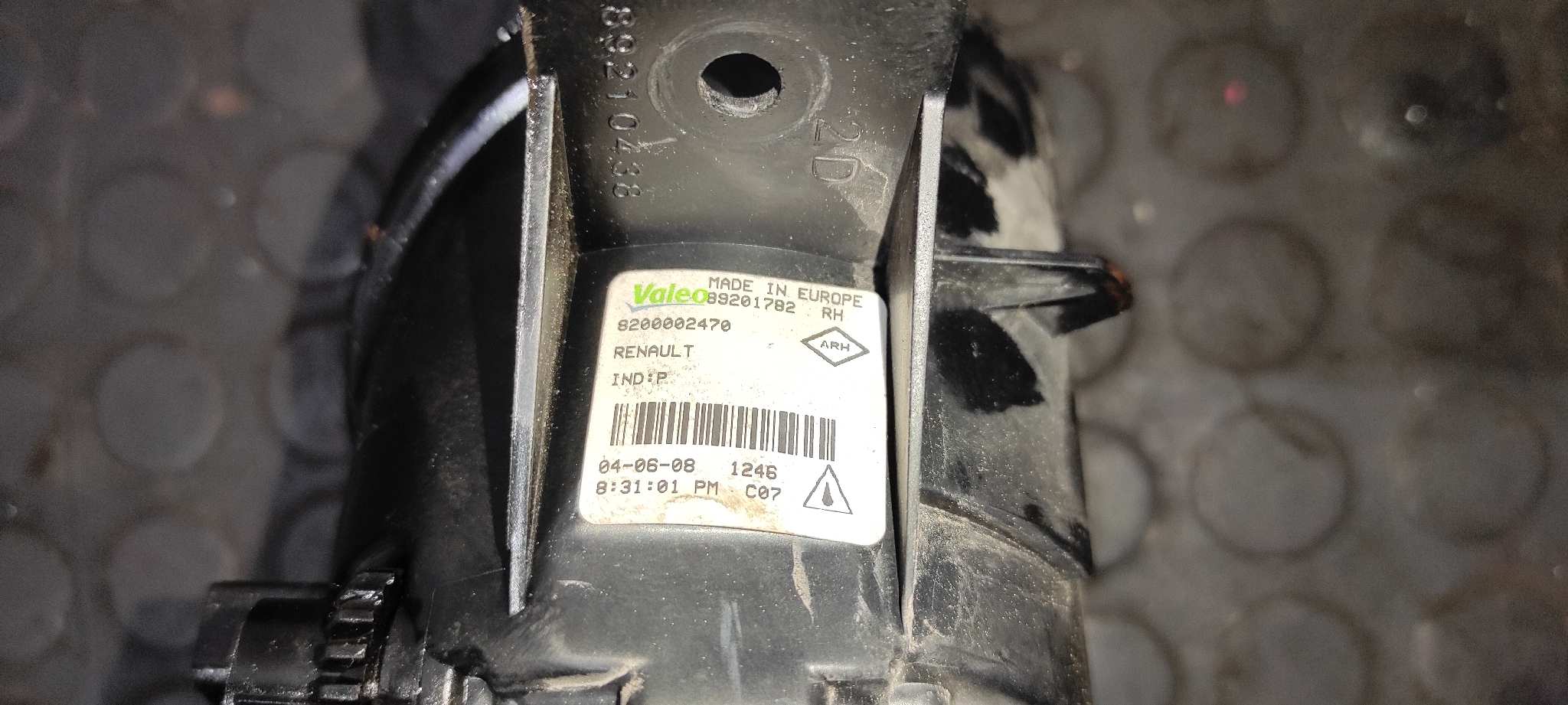 FARO ANTINIEBLA DERECHO RENAULT GRAND MODUS - vista 5