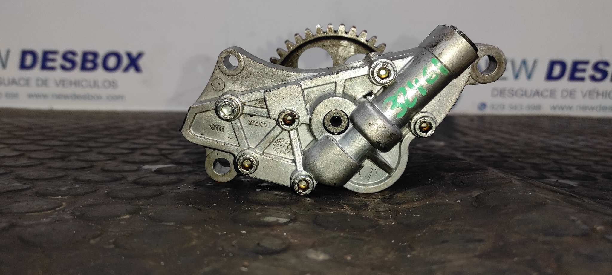 BOMBA ACEITE DUCATI MONSTER 796 - vista 2