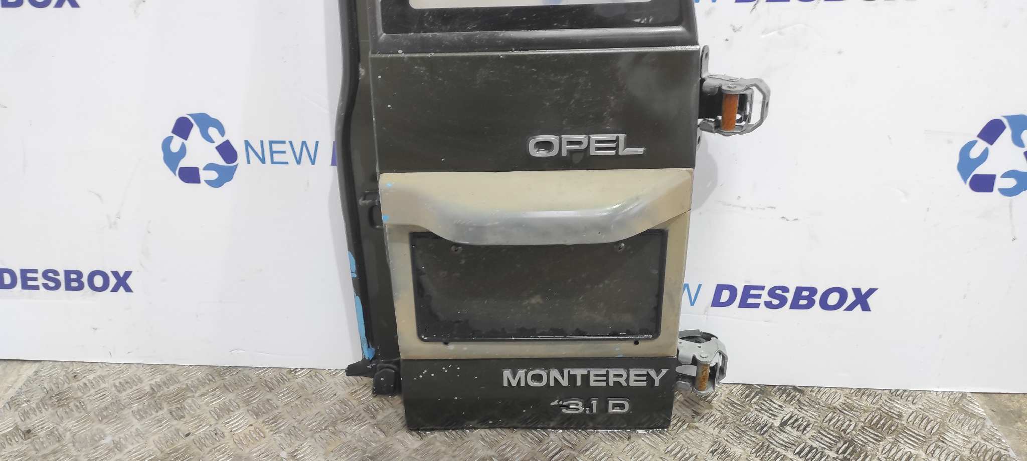PORTON TRASERO DERECHO OPEL MONTEREY 3.1 - vista 2