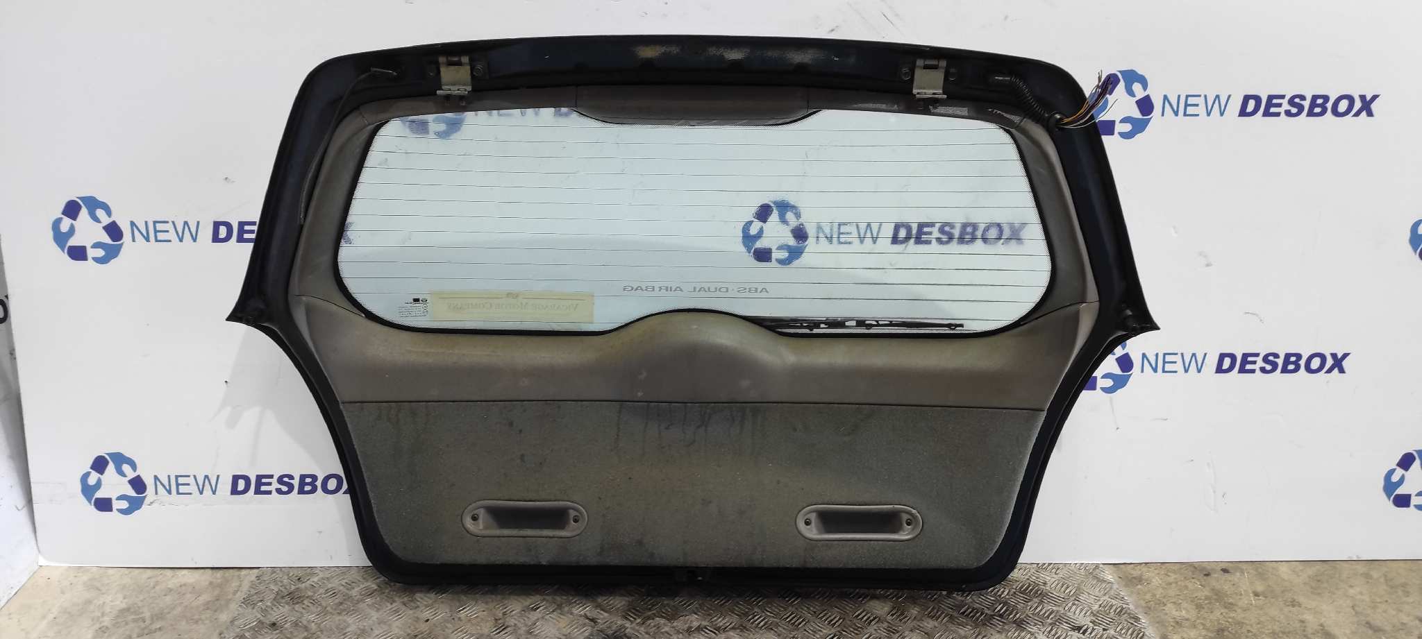 PORTON TRASERO DAEWOO NUBIRA BERLINA - vista 2