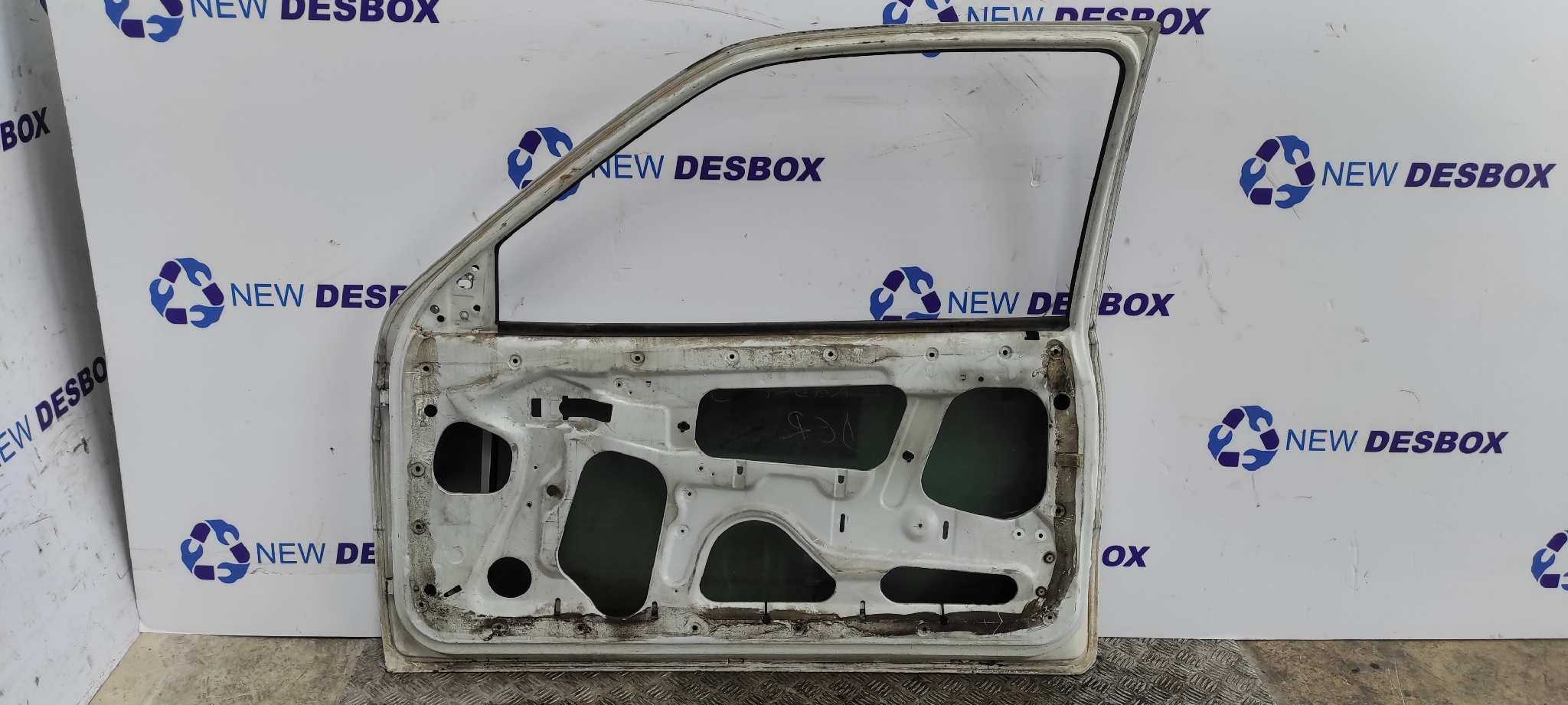 PUERTA DELANTERA DERECHA OPEL KADETT E - vista 5