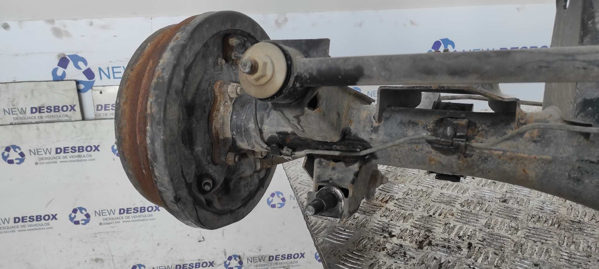 PUENTE TRASERO NISSAN TERRANO/TERRANO.II (R20) - vista 2