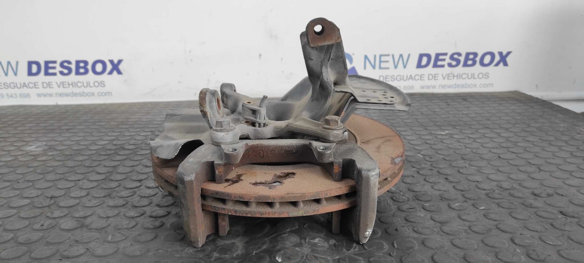 MANGUETA DELANTERA DERECHA BMW SERIE 3 BERLINA (E46) - vista 3