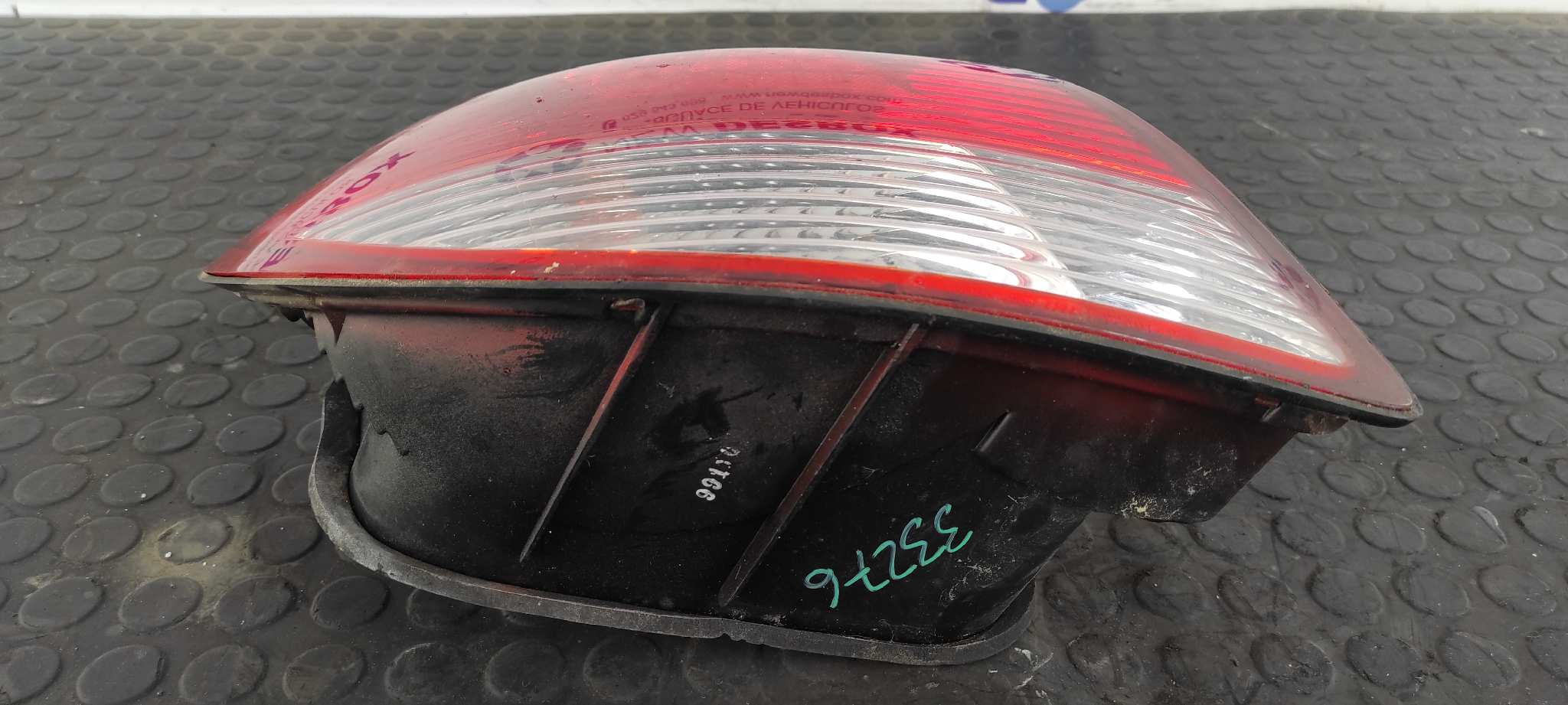 PILOTO TRASERO IZQUIERDO HYUNDAI COUPE (J2) - vista 4