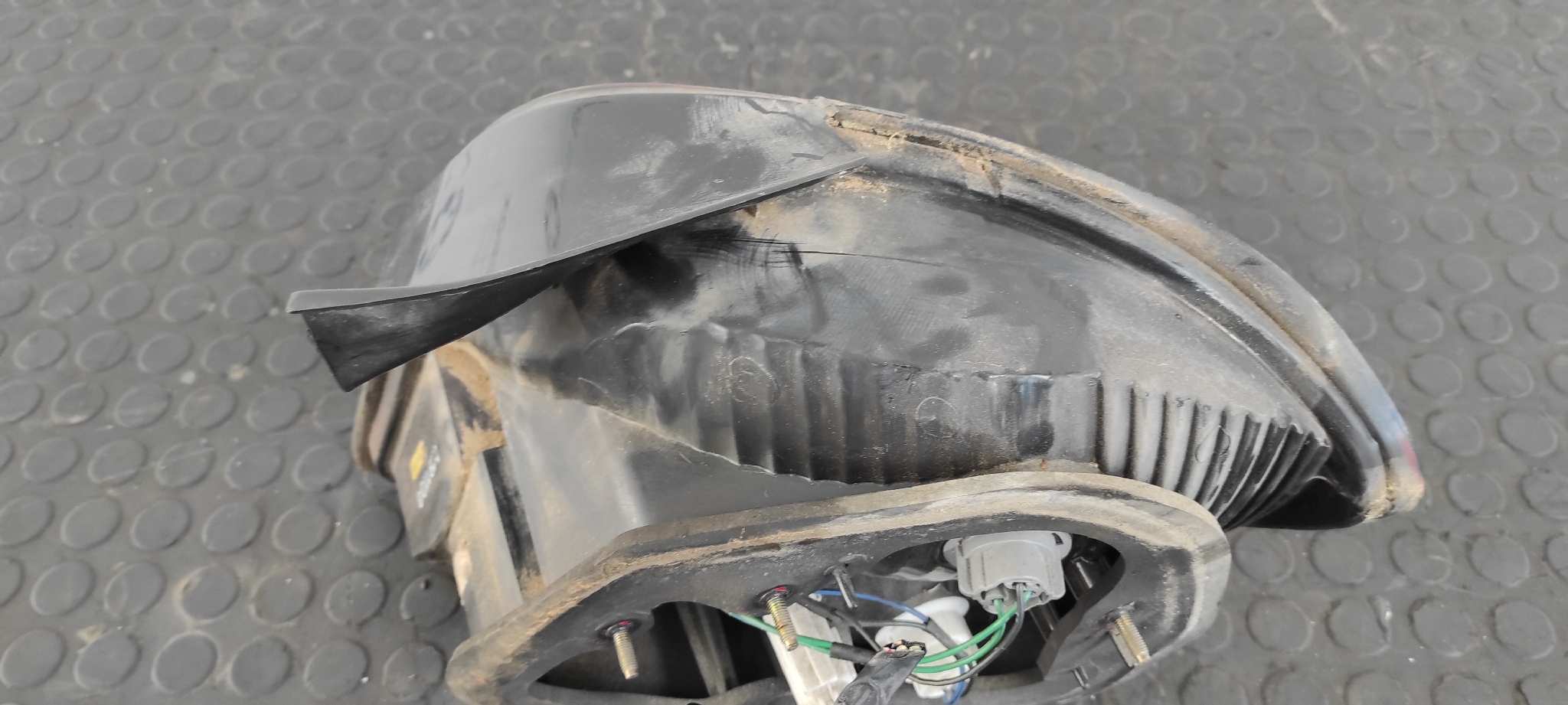 PILOTO TRASERO IZQUIERDO HYUNDAI COUPE (J2) - vista 6