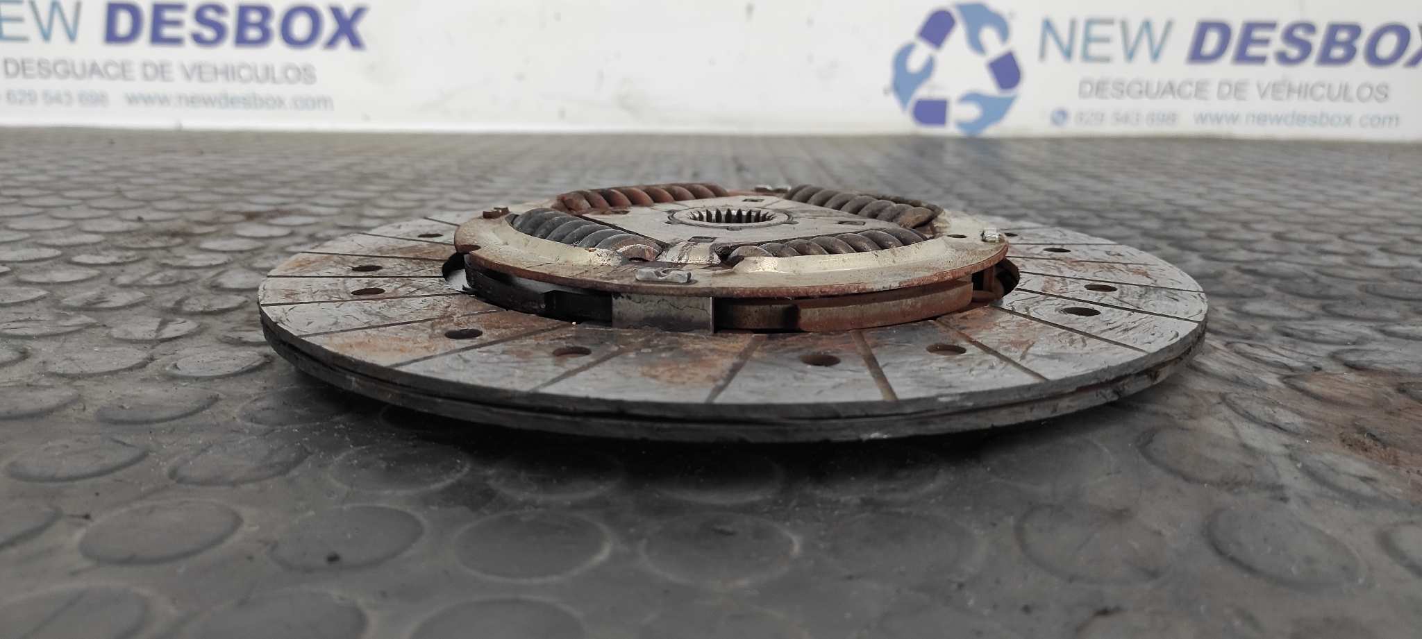 KIT EMBRAGUE NISSAN TERRANO/TERRANO.II (R20) - vista 4