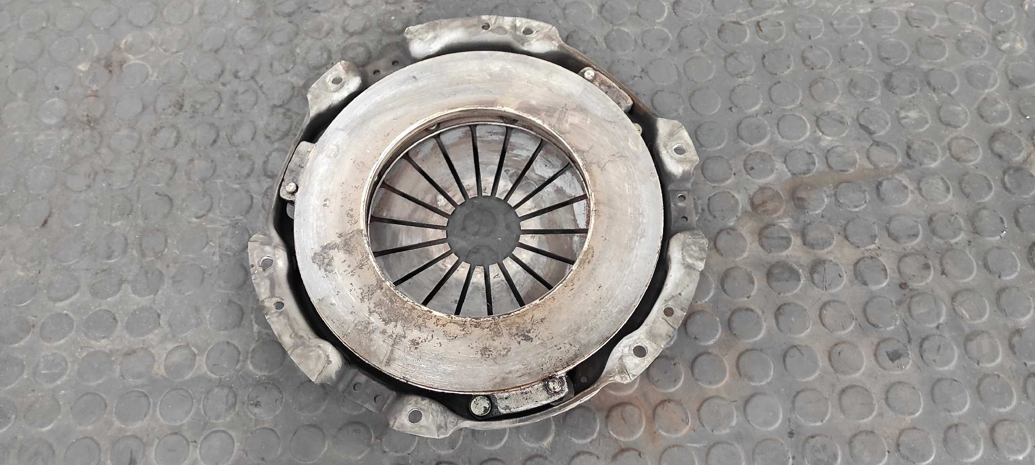 KIT EMBRAGUE NISSAN TERRANO/TERRANO.II (R20) - vista 6