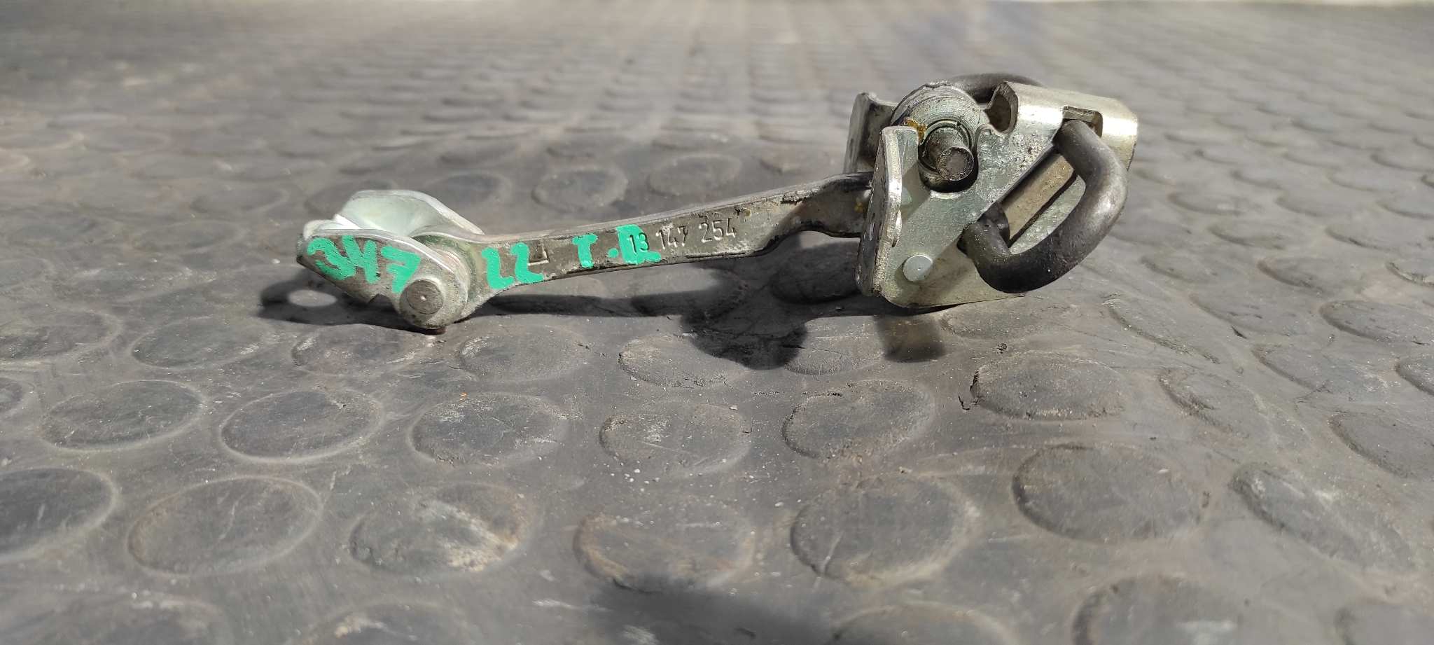 RETENEDOR PUERTA DERECHA OPEL MERIVA