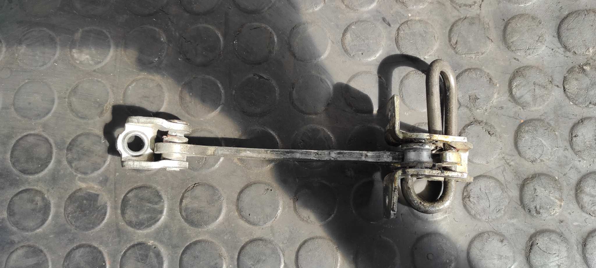 RETENEDOR PUERTA DERECHA OPEL MERIVA - vista 2