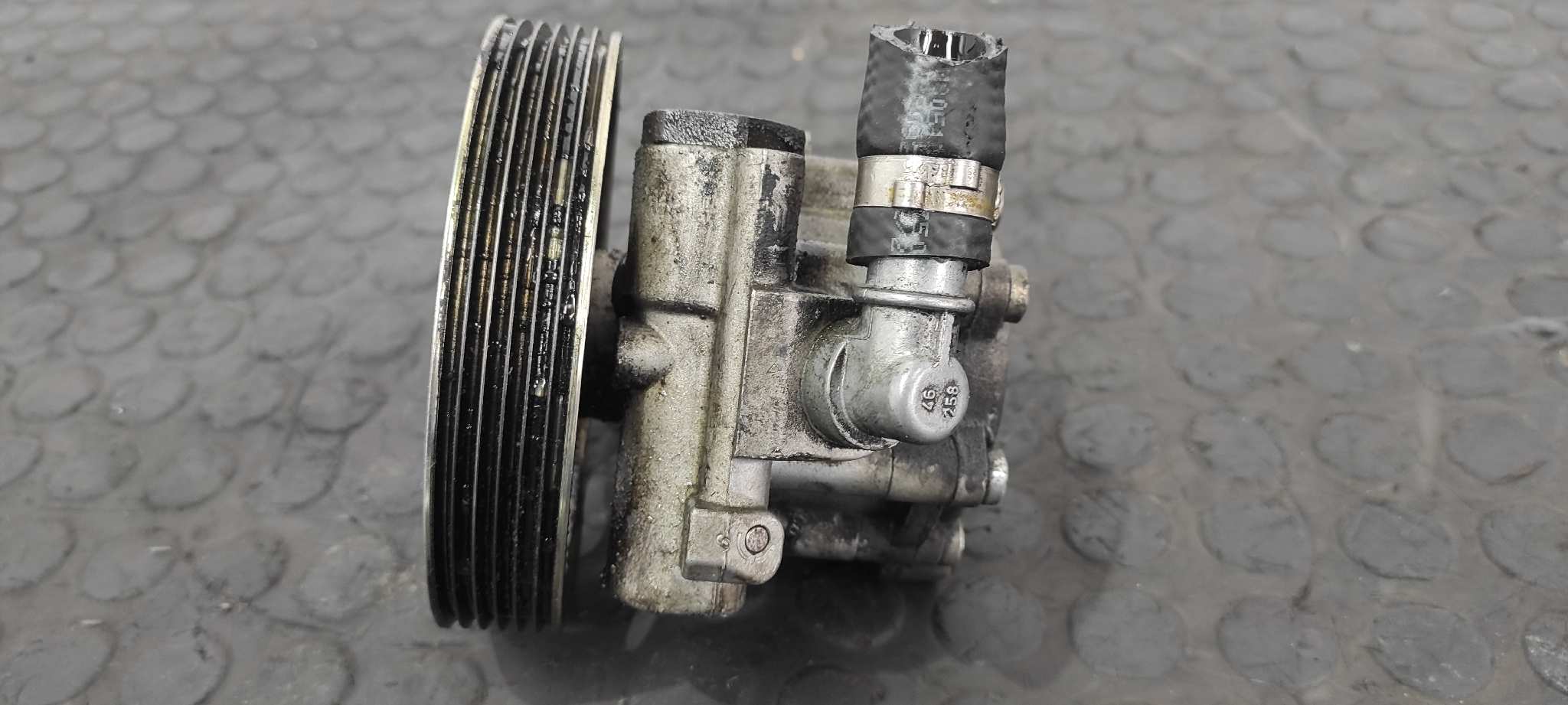 BOMBA DIRECCION CITROEN C5 BERLINA - vista 2