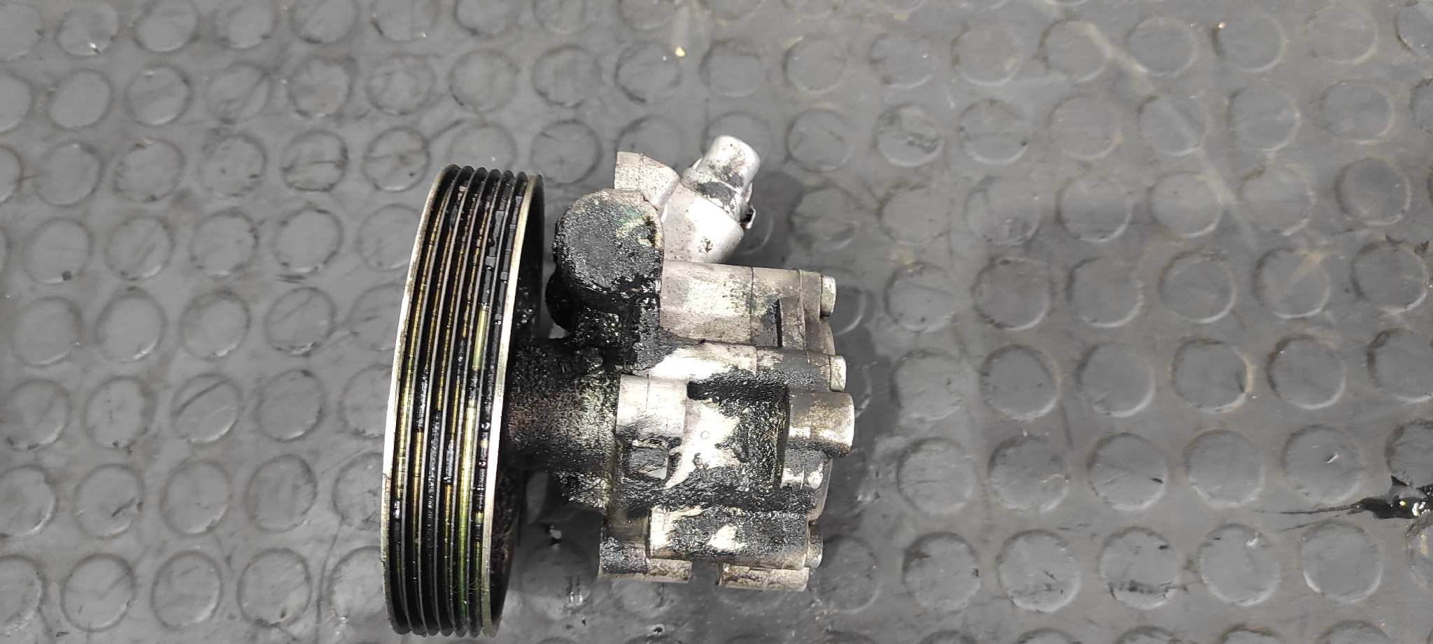 BOMBA DIRECCION CITROEN C5 BERLINA - vista 5