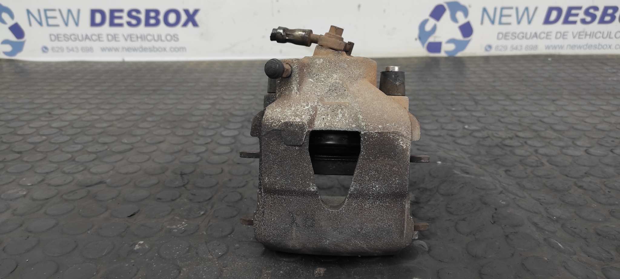 PINZA DE FRENO DELANTERA DERECHA VOLKSWAGEN POLO (9N3)