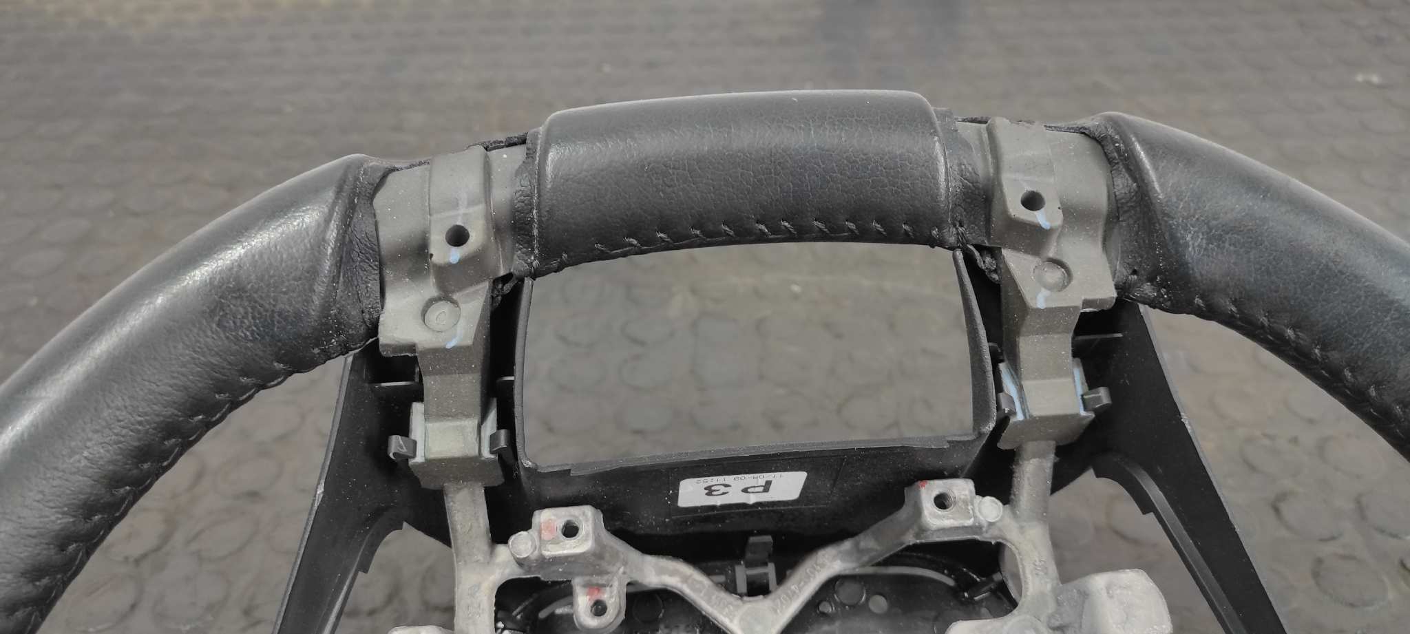 VOLANTE TOYOTA PRIUS (NHW30) - vista 5