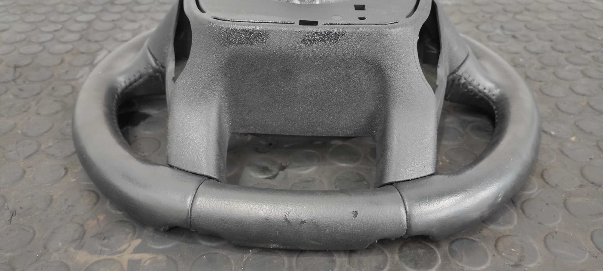 VOLANTE TOYOTA PRIUS (NHW30) - vista 13