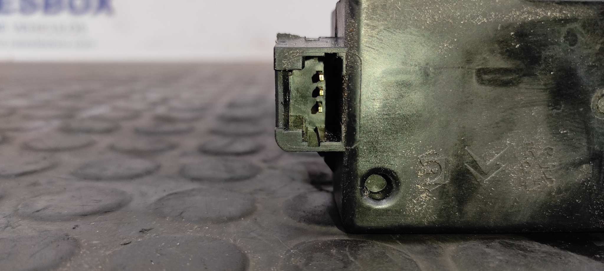 CERRADURA MALETERO / PORTON CITROEN C8 - vista 6