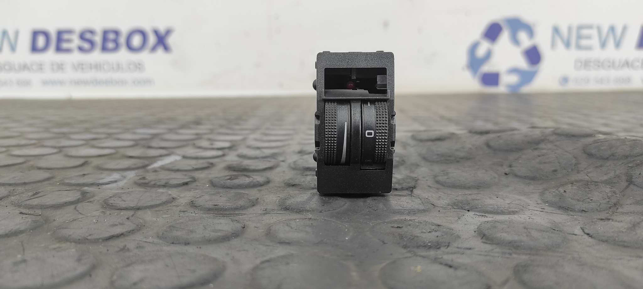 MANDO LUCES SEAT TOLEDO (1M2)