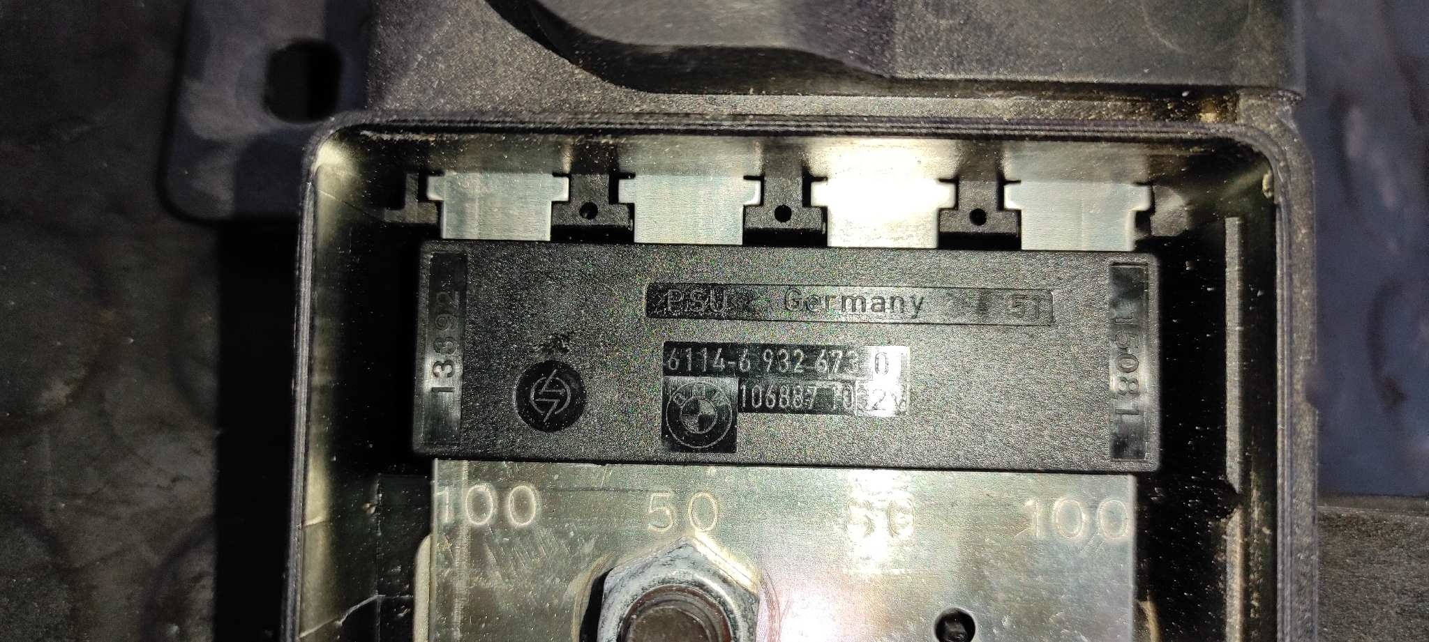 CAJA RELES / FUSIBLES BMW SERIE 7 (E65/E66) - vista 4