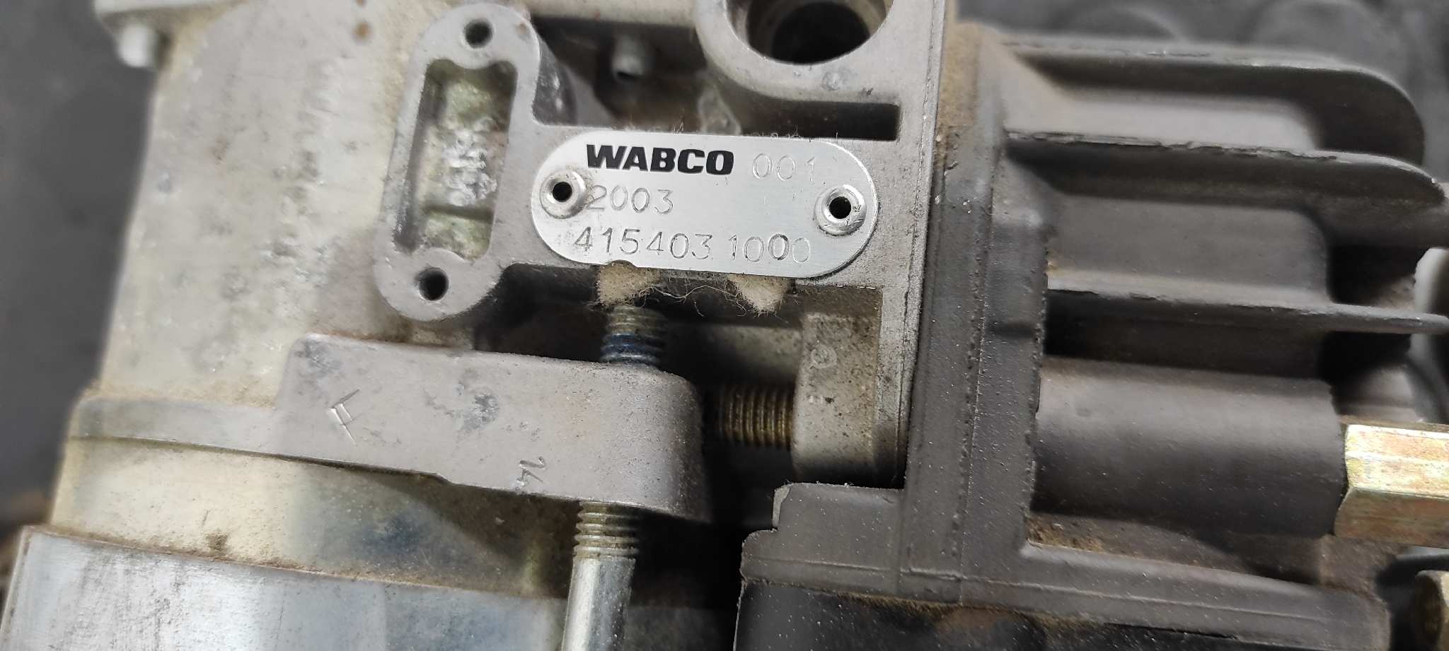 BOMBA SUSPENSION BMW SERIE 7 (E65/E66) - vista 3