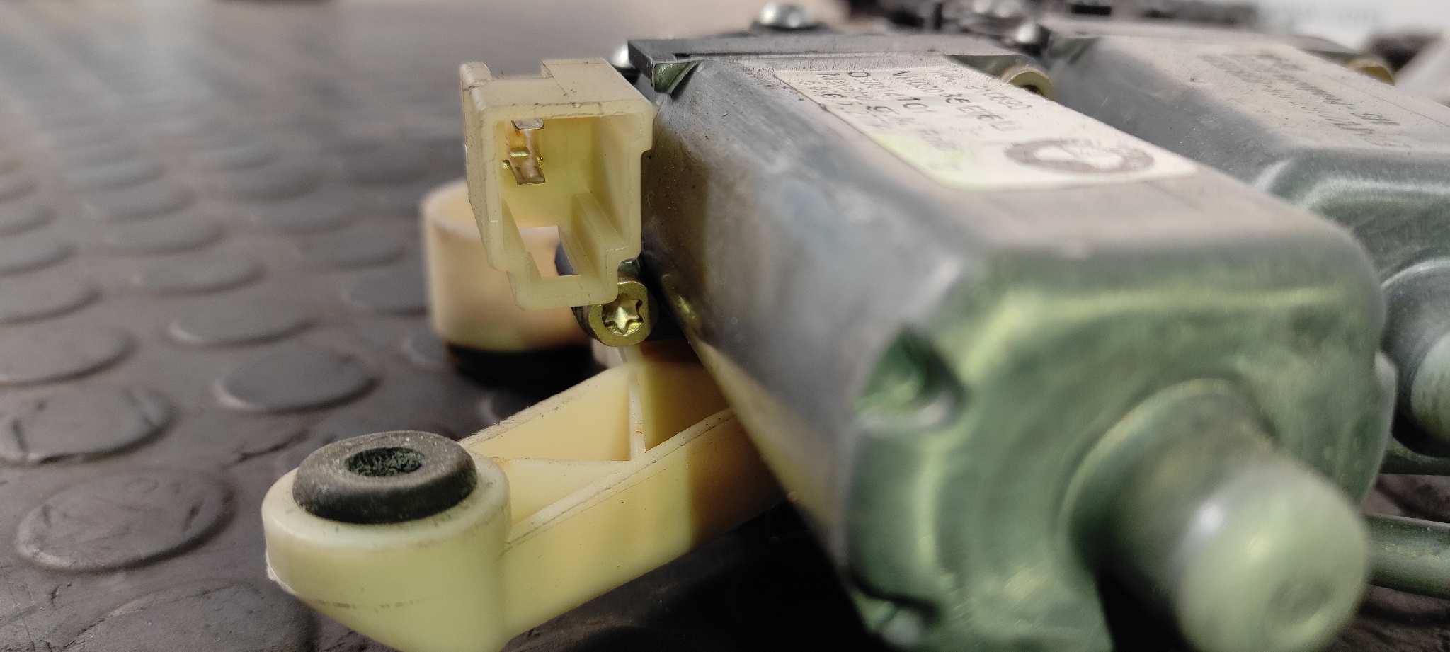 CORTINA ELECTRICA BMW SERIE 7 (E65/E66) - vista 7