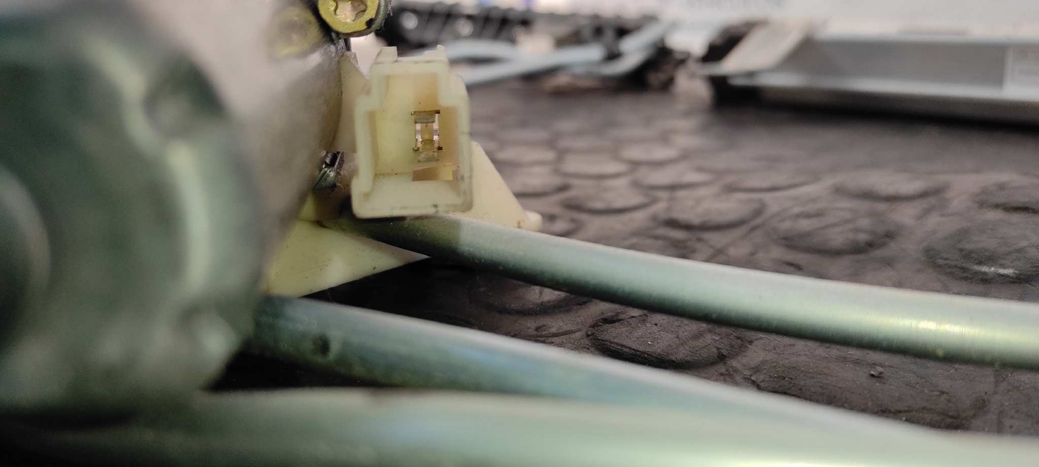 CORTINA ELECTRICA BMW SERIE 7 (E65/E66) - vista 4