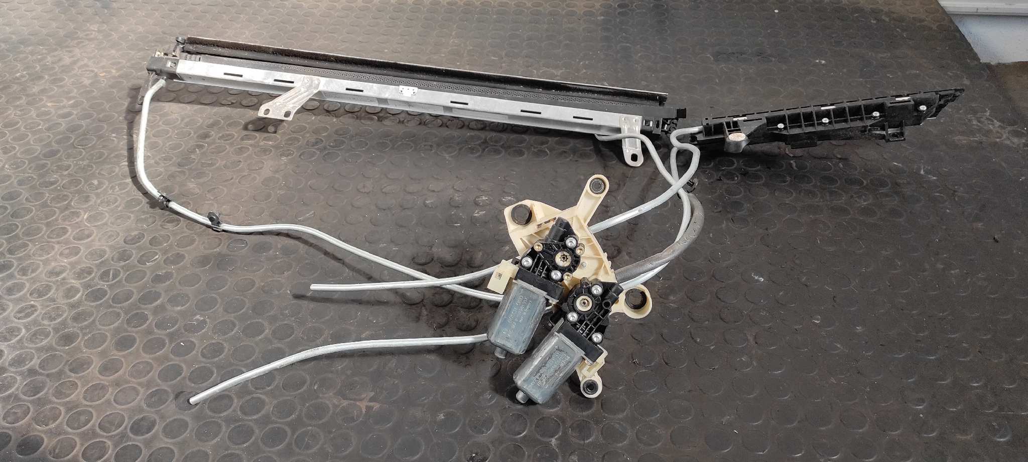 CORTINA ELECTRICA BMW SERIE 7 (E65/E66)